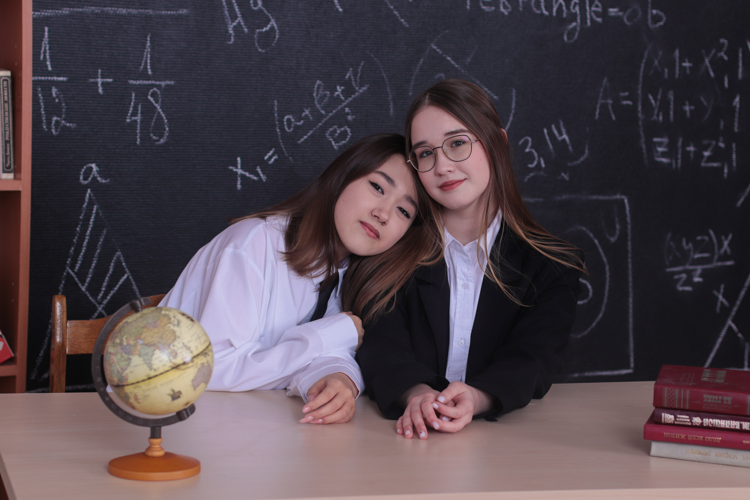 Альбом для девятого класса. Фотограф в Сургуте Брызгунова Анастасия