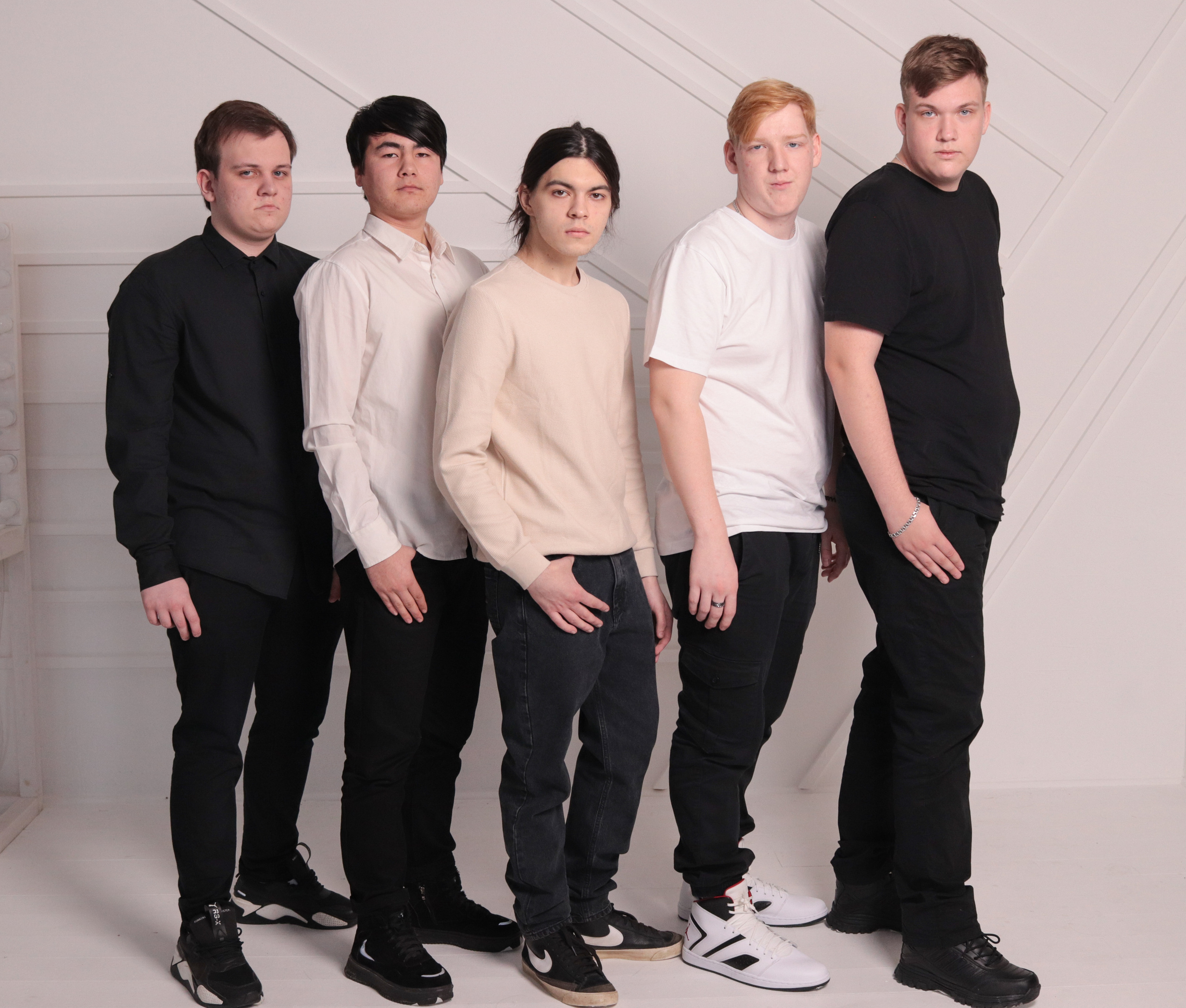 Альбом для одиннадцатого класса. Фотограф в Сургуте Брызгунова Анастасия