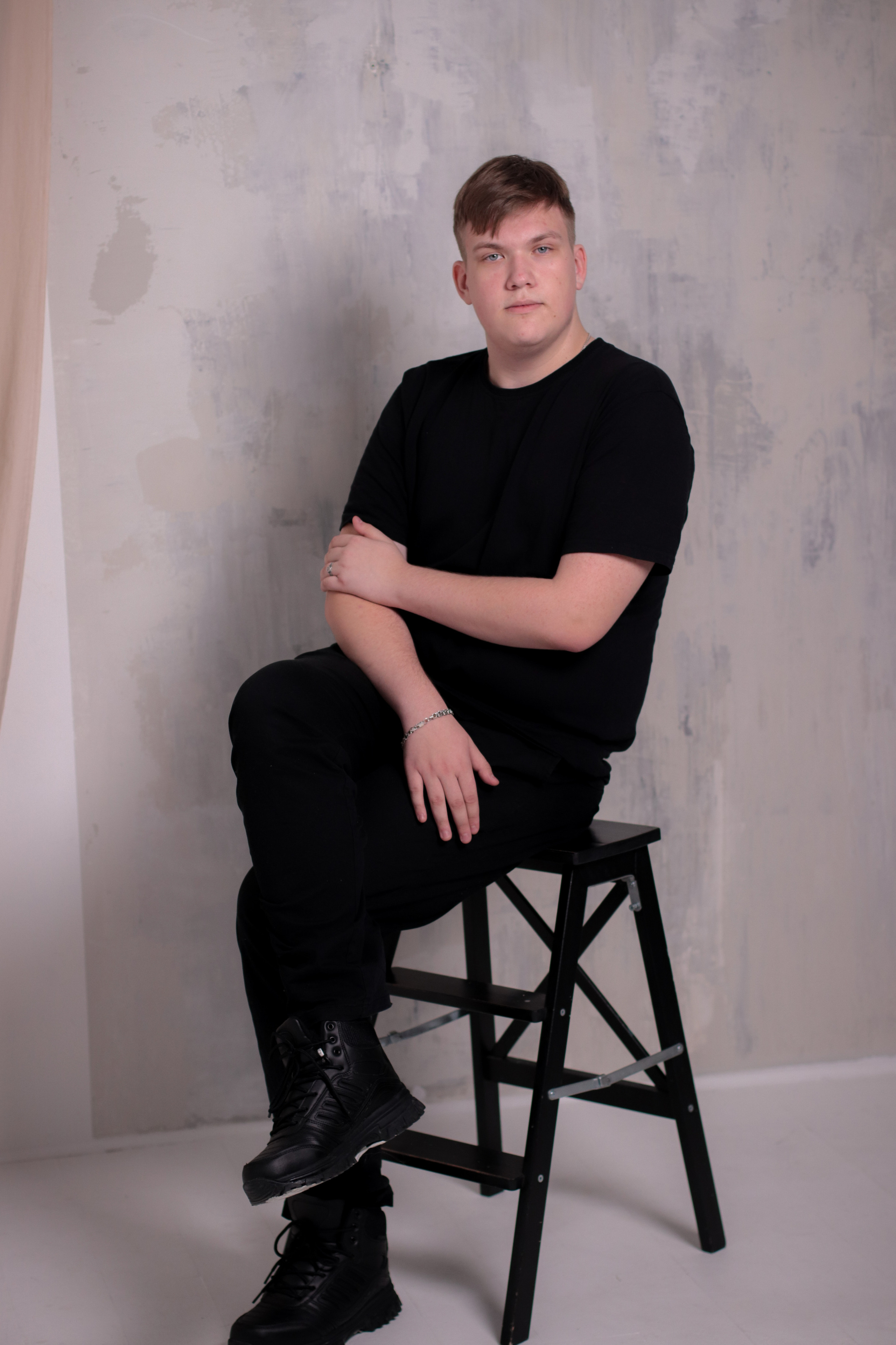 Альбом для одиннадцатого класса. Фотограф в Сургуте Брызгунова Анастасия