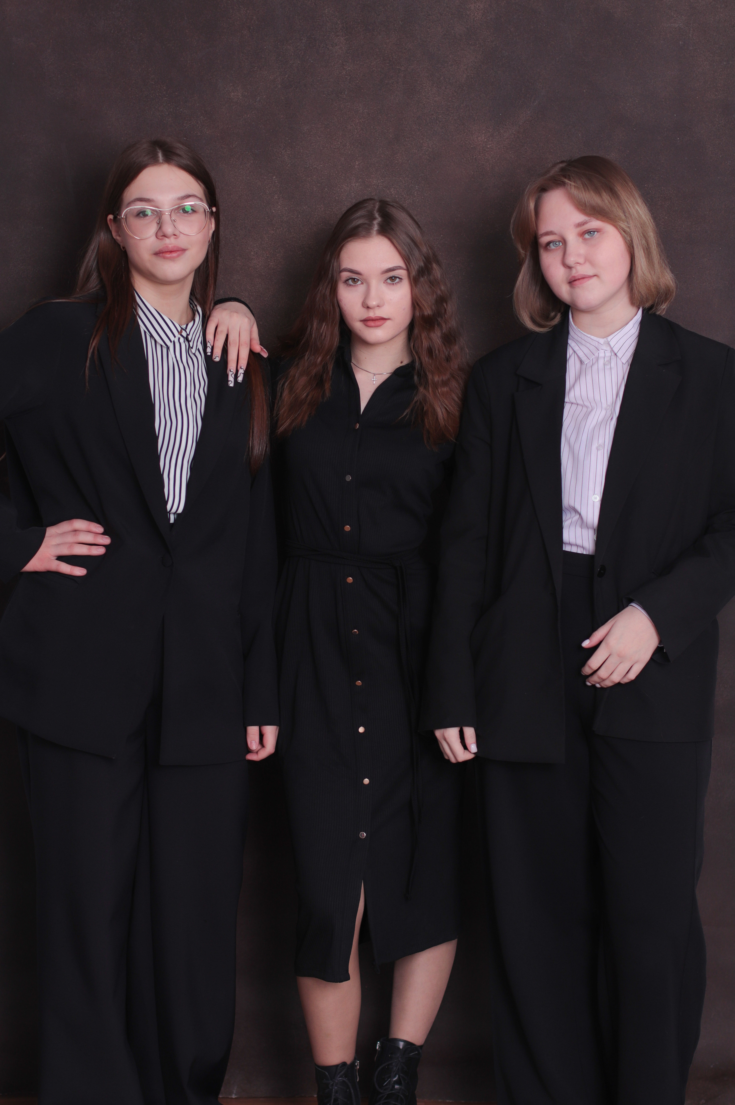 Альбом для девятого класса 2. Фотограф в Сургуте Брызгунова Анастасия