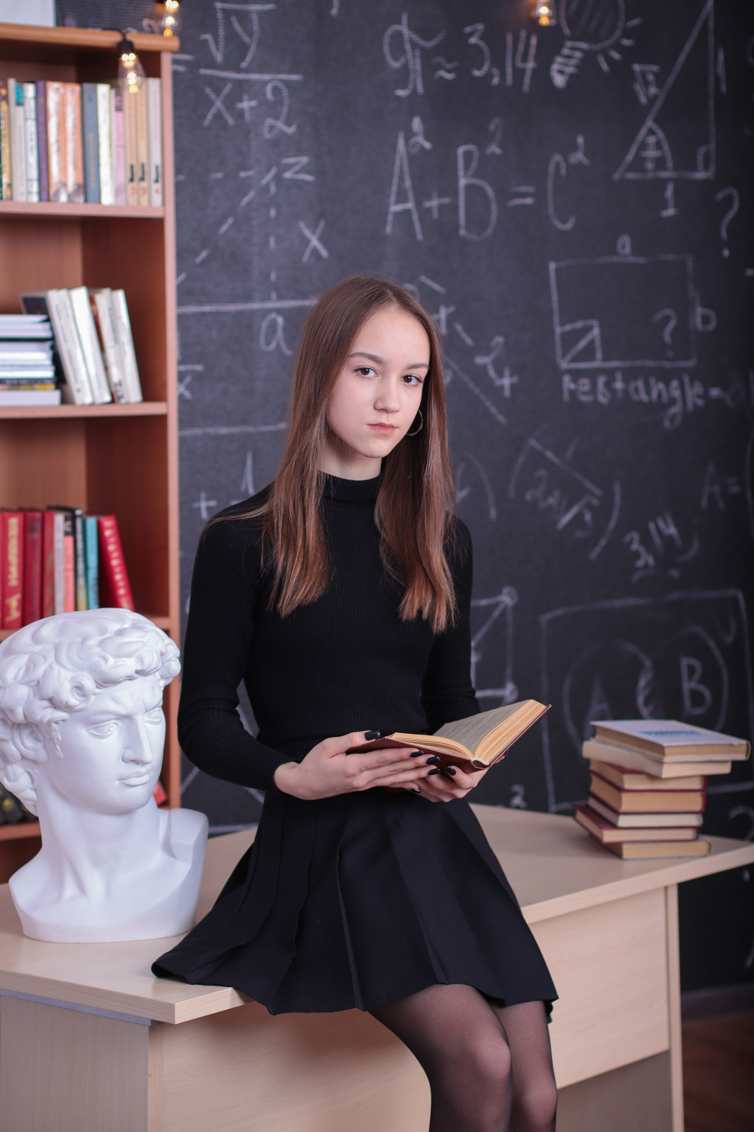 Альбом для девятого класса. Фотограф в Сургуте Брызгунова Анастасия