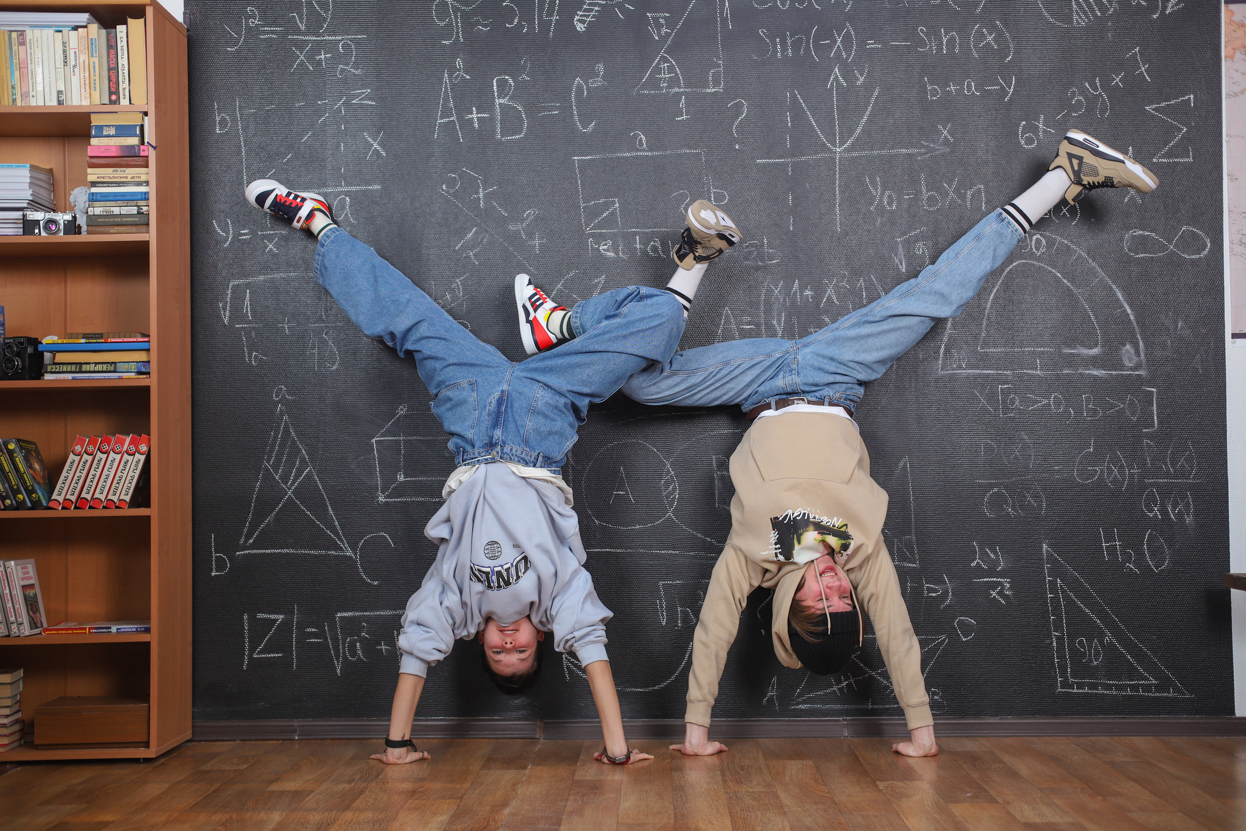 Съемка одиннадцатого класса. Фотограф в Сургуте Брызгунова Анастасия