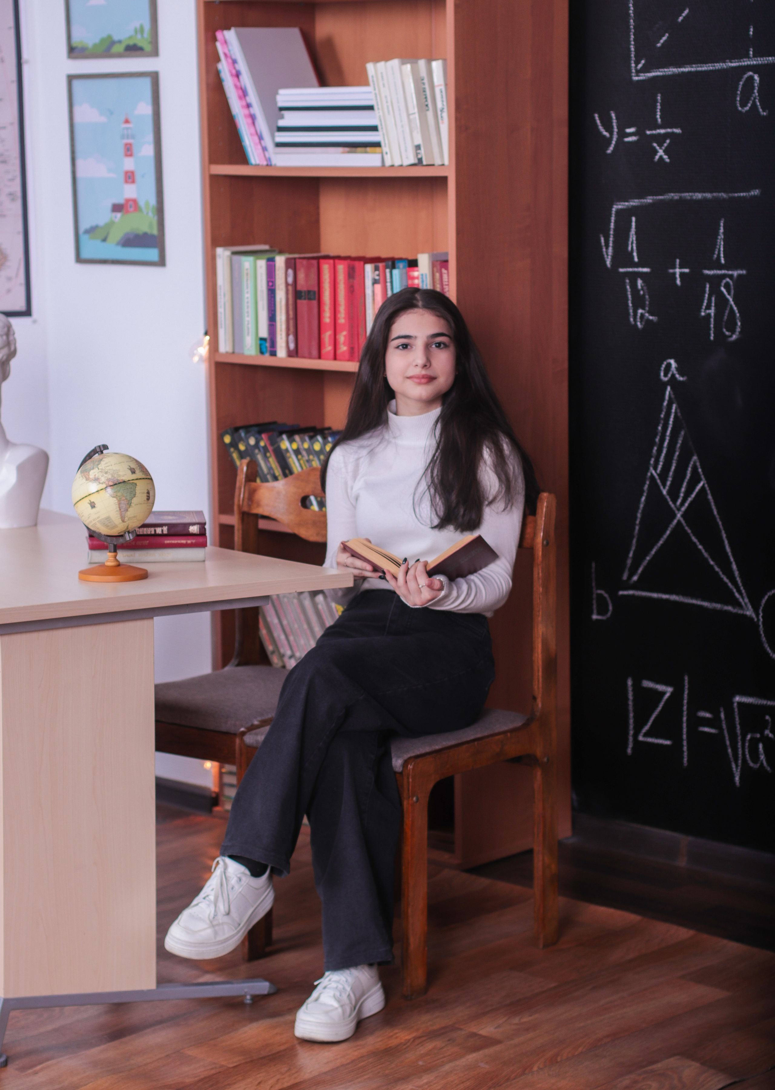 Альбом для девятого класса. Фотограф в Сургуте Брызгунова Анастасия