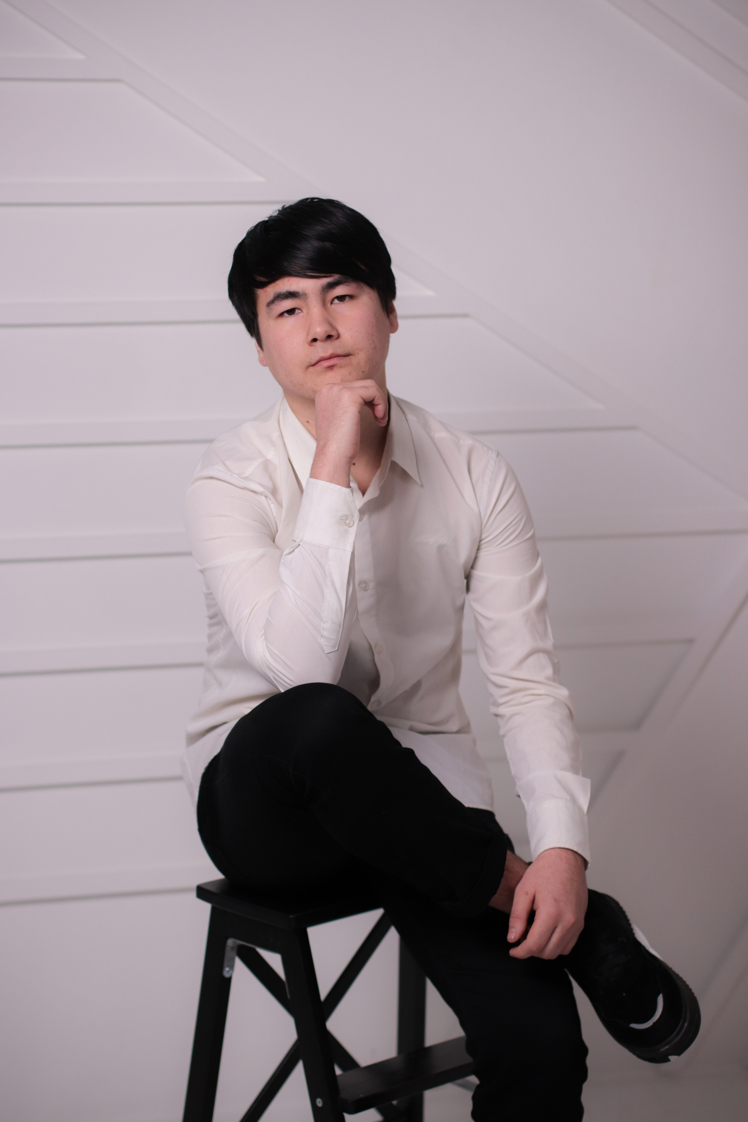 Альбом для одиннадцатого класса. Фотограф в Сургуте Брызгунова Анастасия