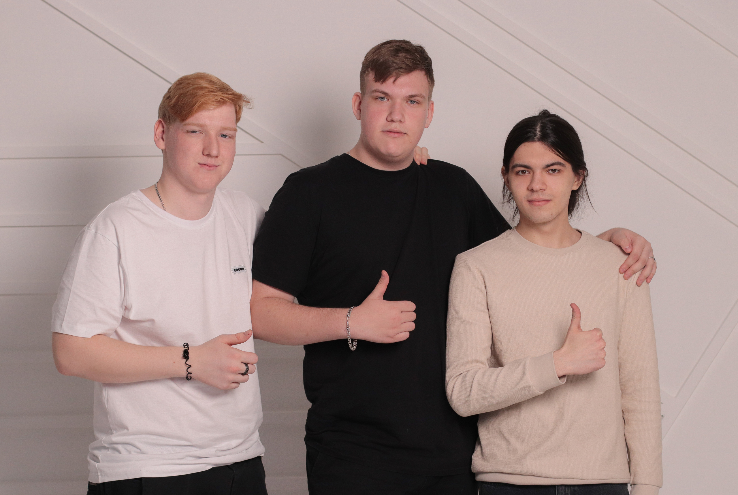 Альбом для одиннадцатого класса. Фотограф в Сургуте Брызгунова Анастасия