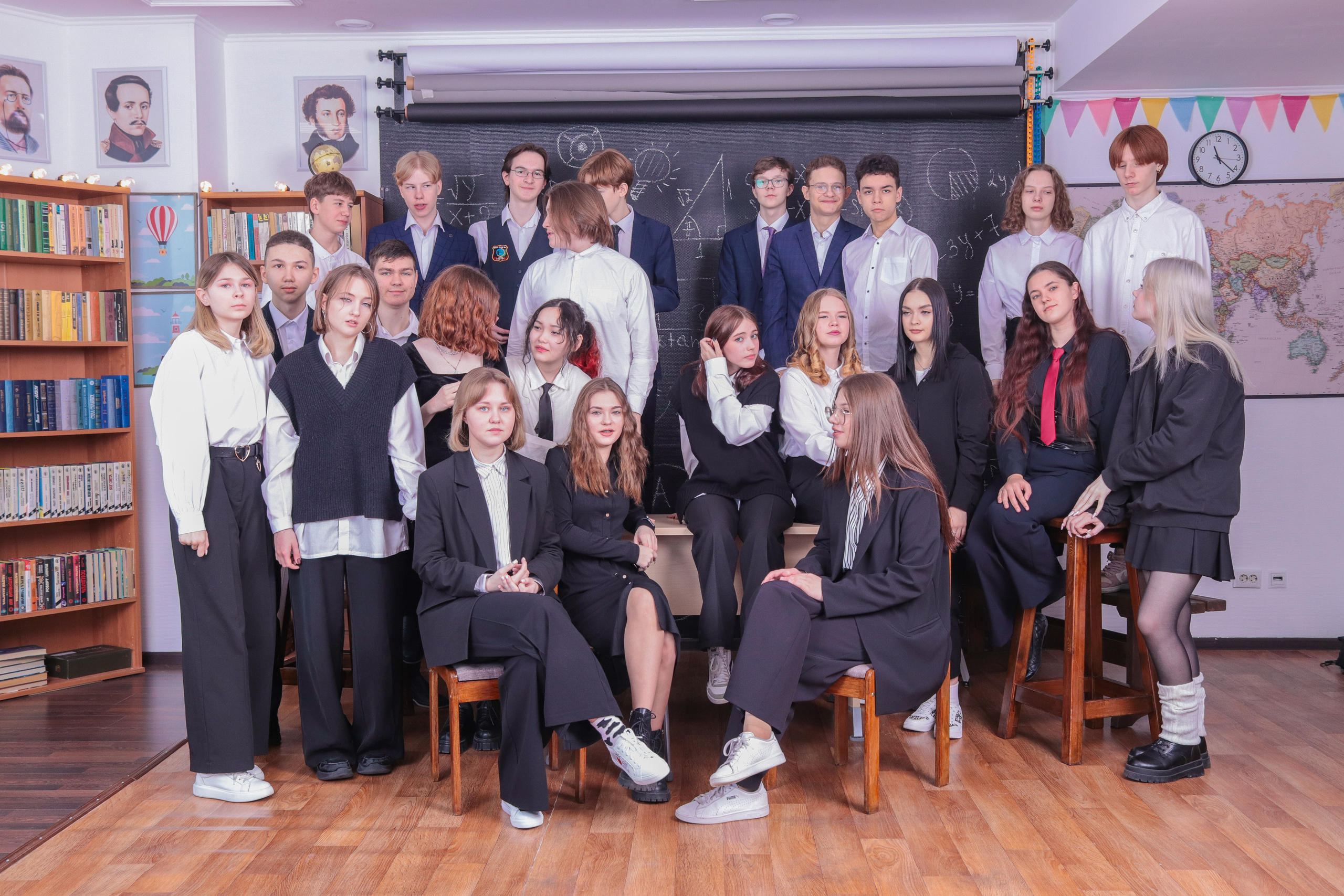 Альбом для девятого класса 2. Фотограф в Сургуте Брызгунова Анастасия