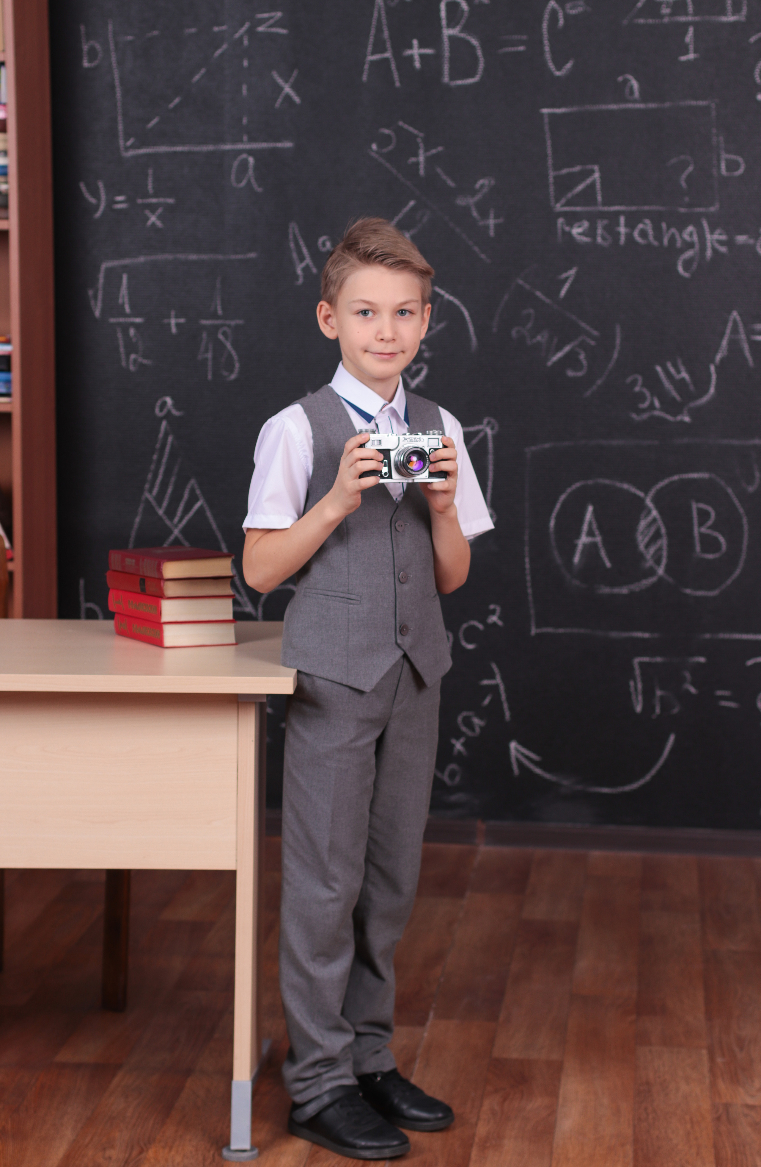 Альбом для четвертого класса. Фотограф в Сургуте Брызгунова Анастасия