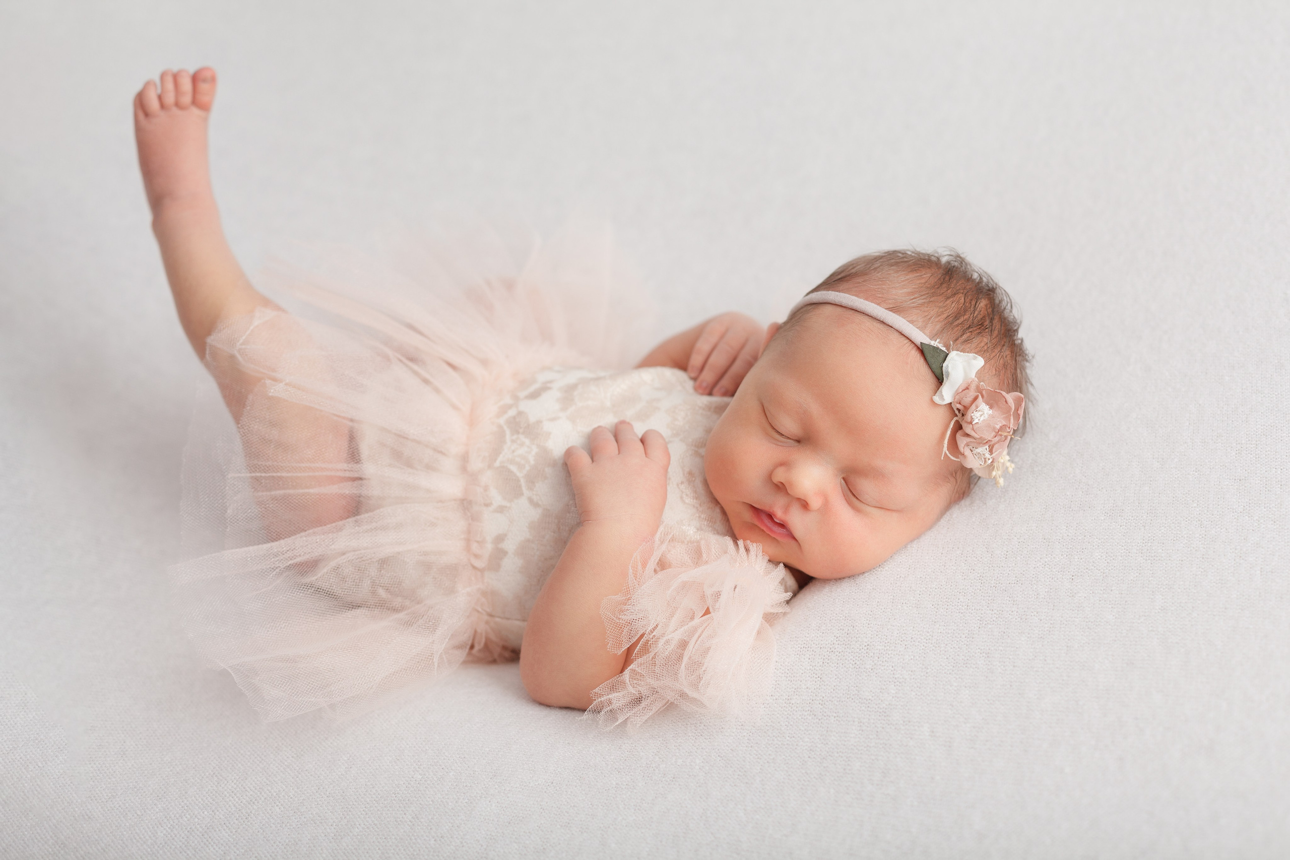 PH @newborn_flower. Retoucher Aleksmokh