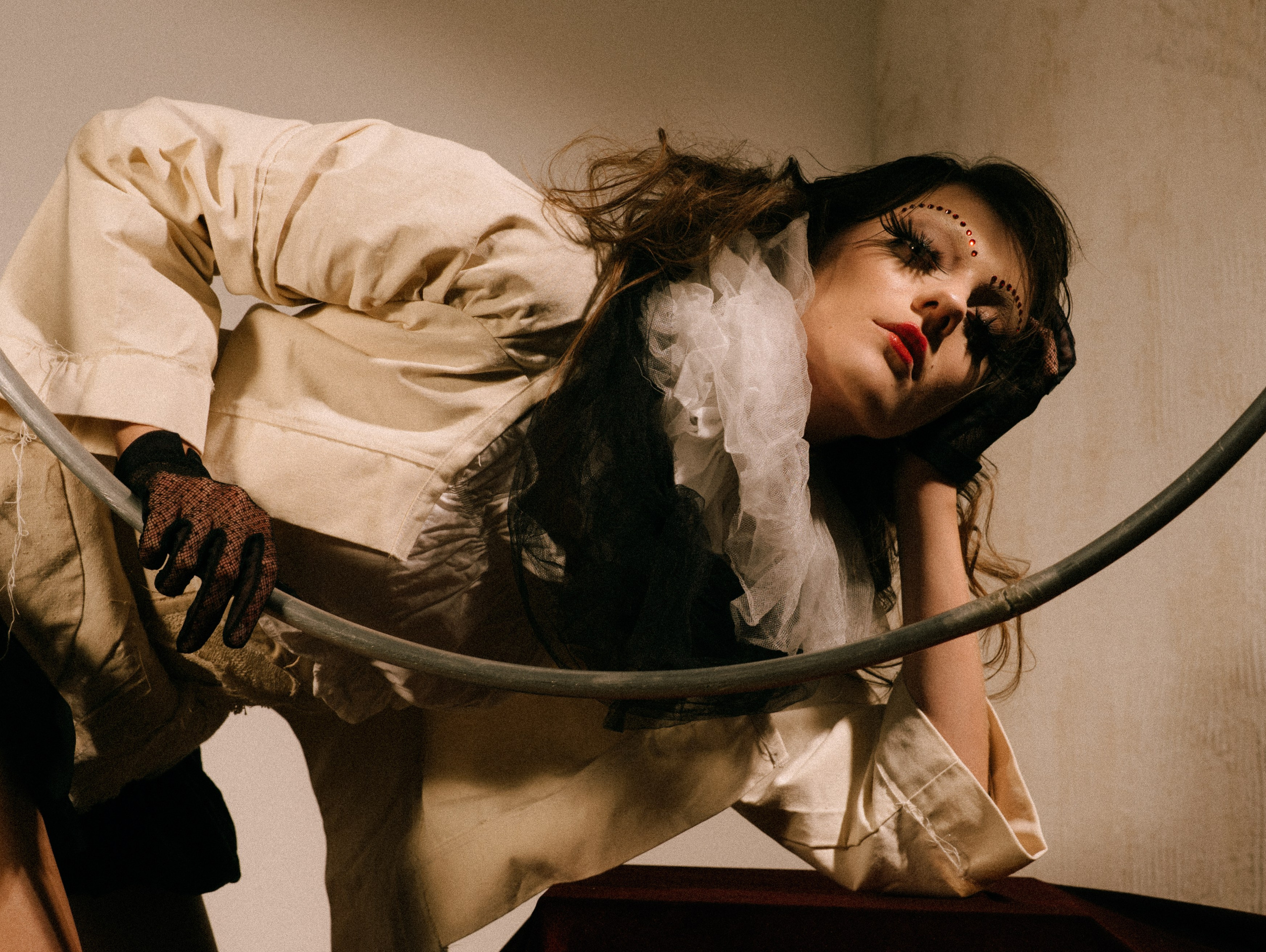 Клоунесса. Для дизайнерского бренда EVANESCENT. Женский фотограф Санкт-Петербург