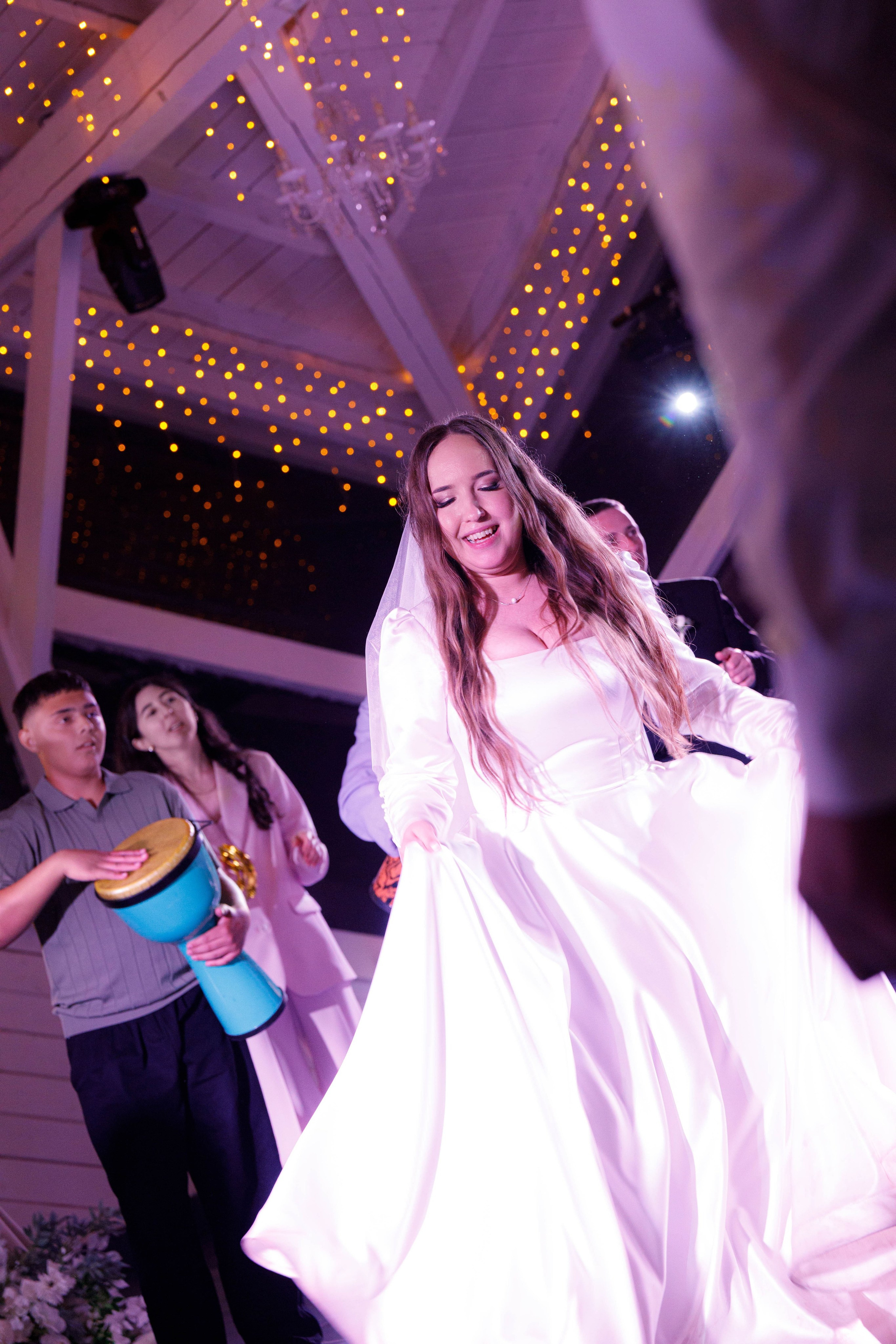 Фотограф Волкодав. Подрядчики и друзья сети свадебных площадок House for wedding