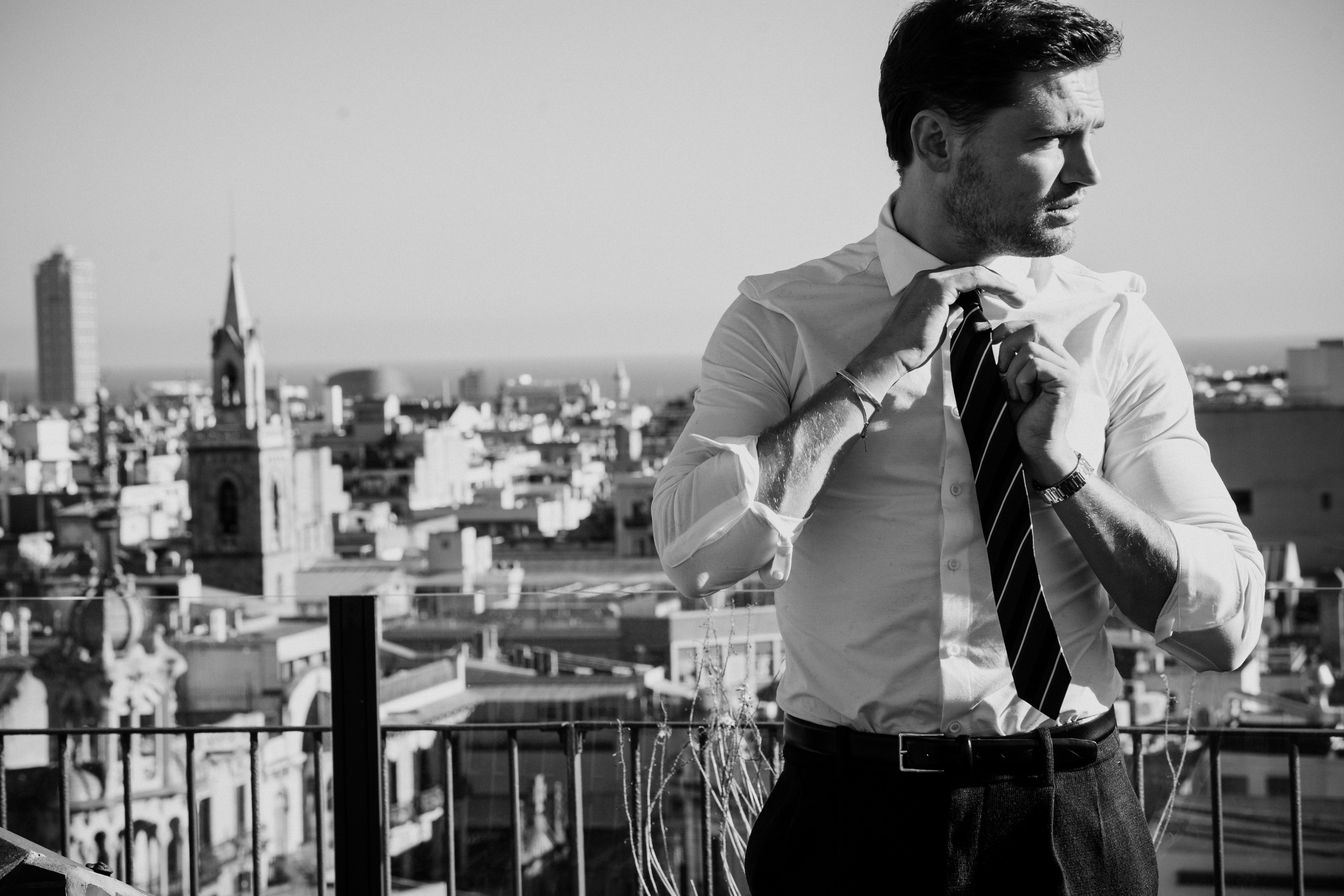 I am Diana, a portrait photographer. I take pictures around the world