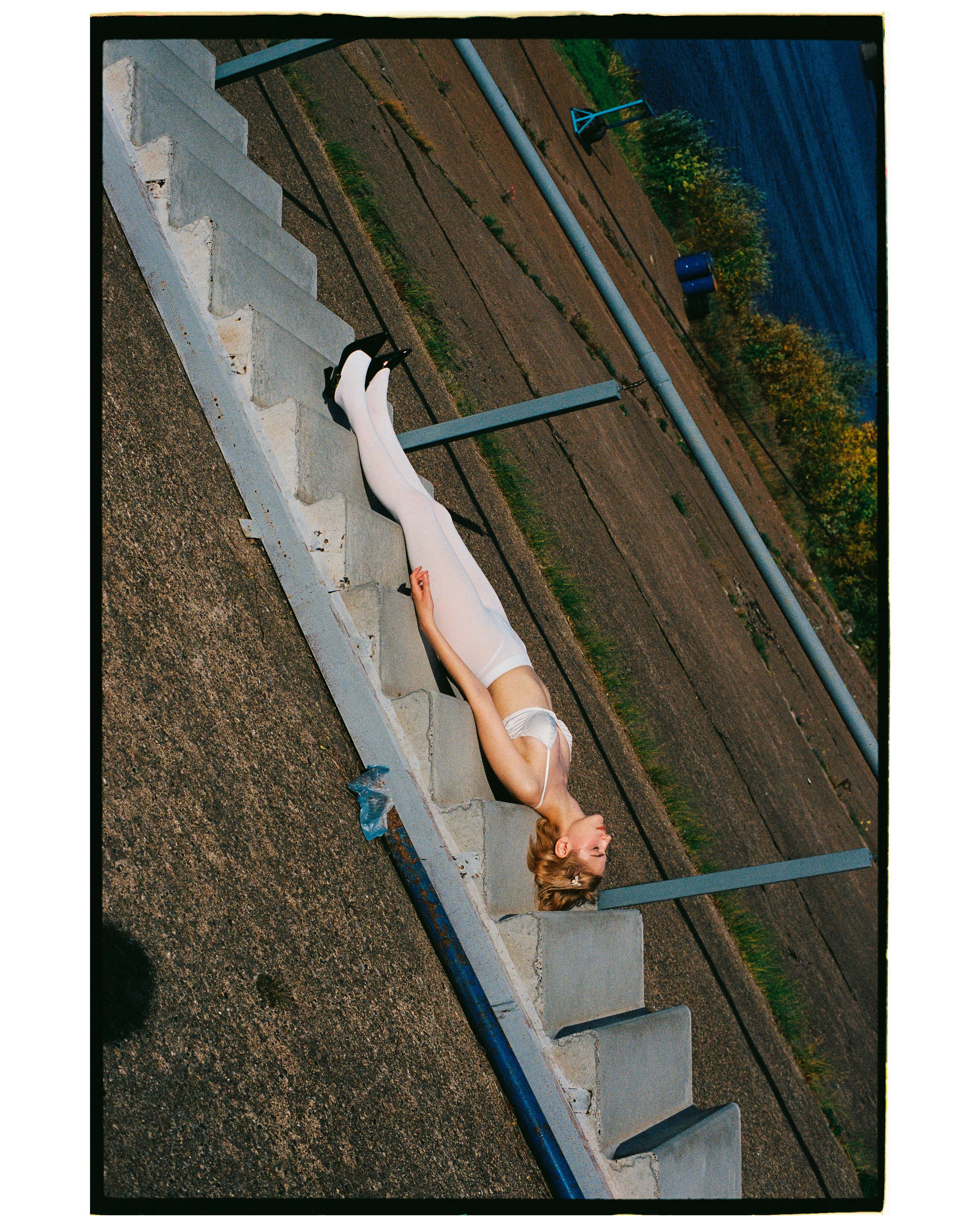 «Wolford, Monte Carlo, 1995»/ «nikeli.mag, Nizhny Novgorod 2025». Nikeli.mag