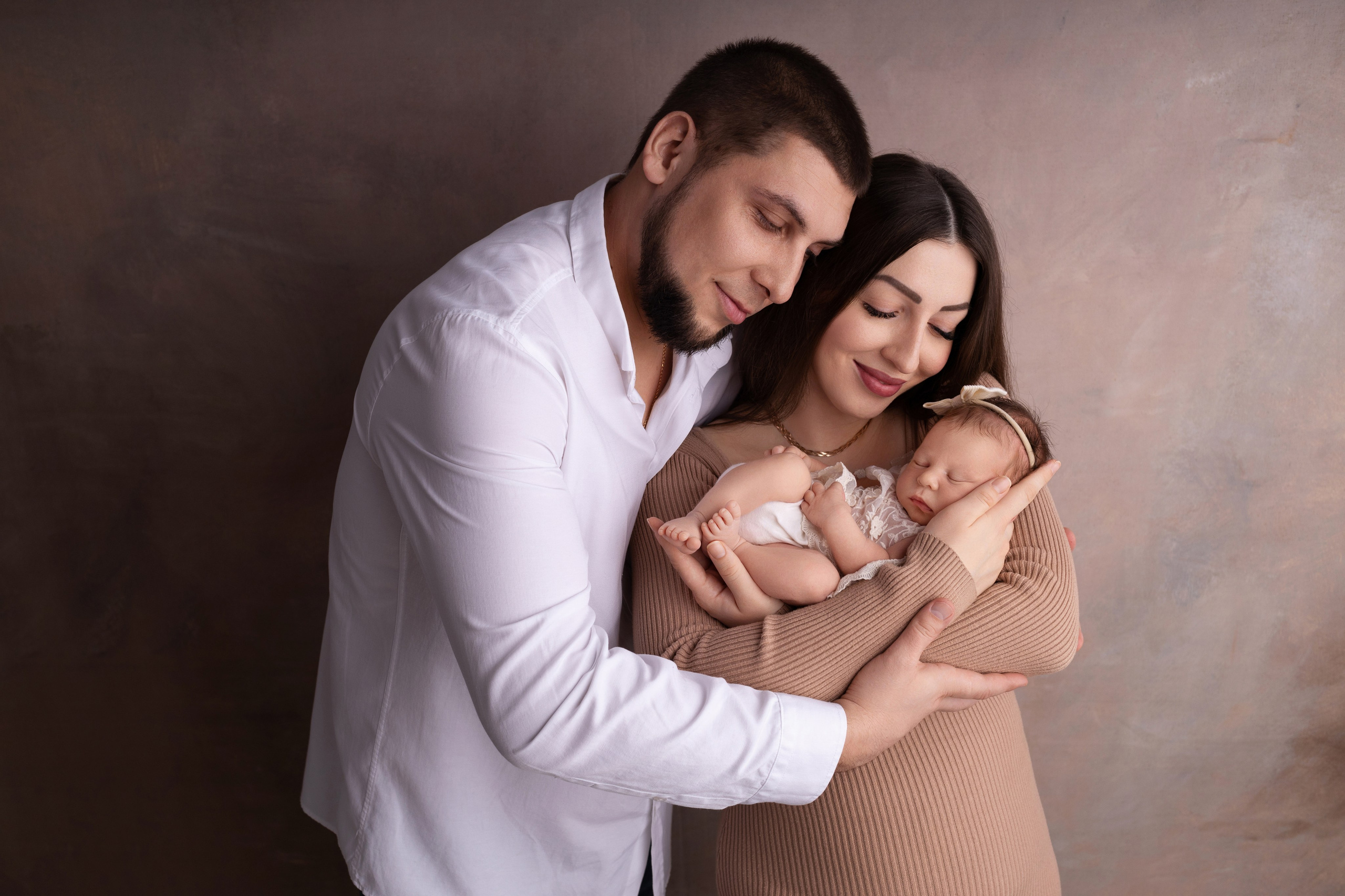 Семейные кадры от Elvira Kamaeva. Фотограф новорожденных малышей в Омске и Омской области Эльвира Камаева