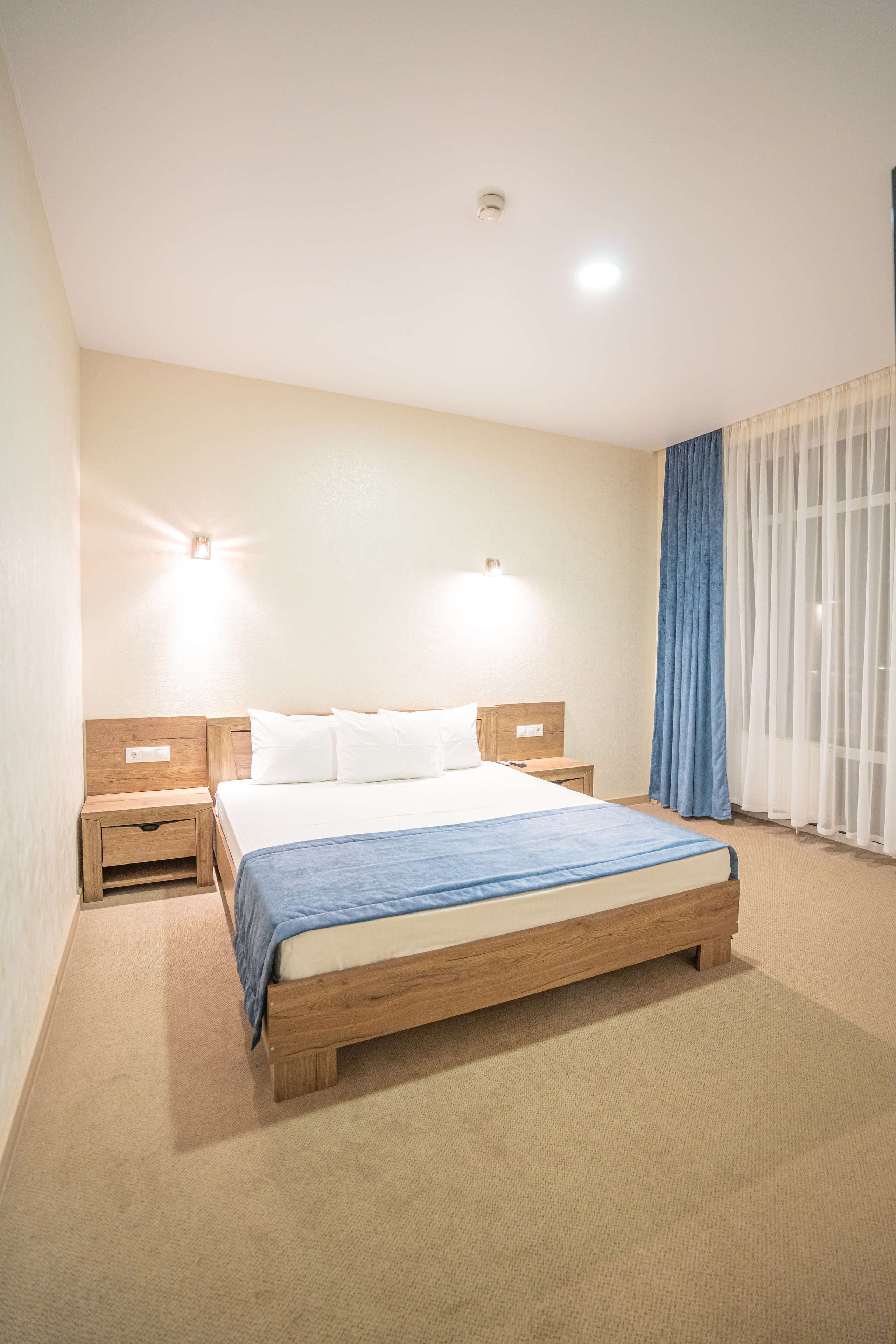 Интерьерная фотосъемка премиальных отелей Dream Hotel в Краснодаре и Анапе Профессиональная фотосъемка интерьеров отелей Dream Hotel: Красно. Шедевры для Вас! Фотограф и Видеограф в Краснодаре Пахиев Руслан