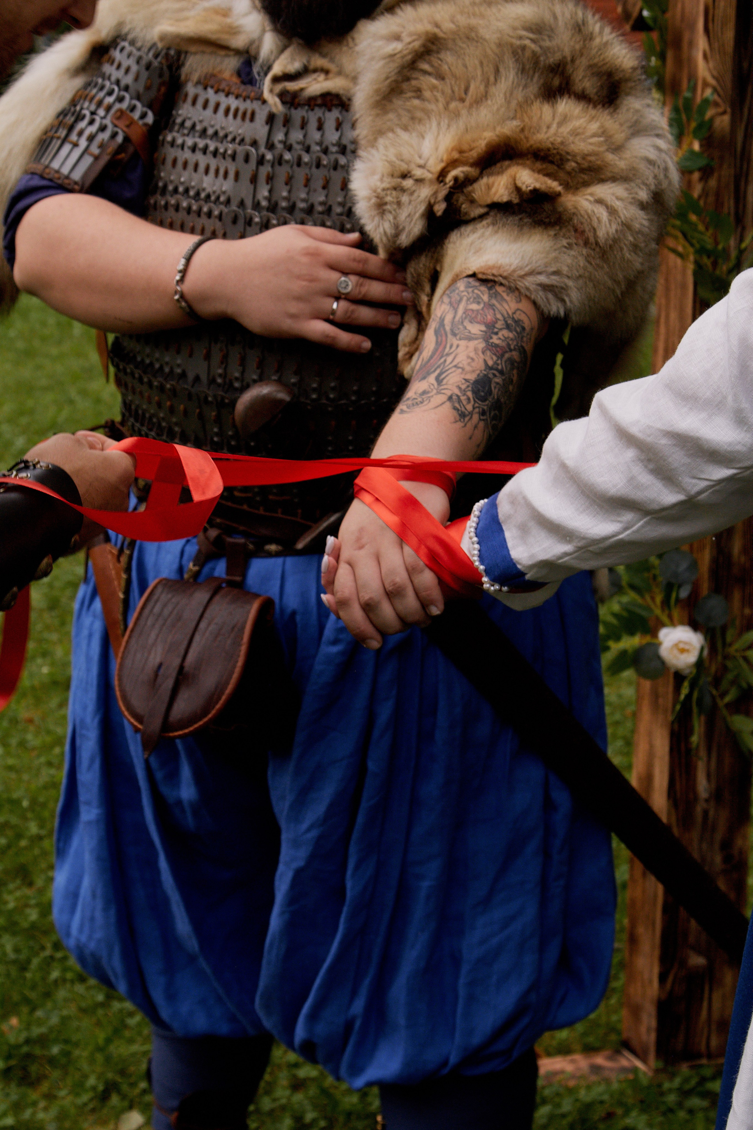 Юлия и Антон. Выездная роспись в стиле викингов. Фотограф лавстори Москва/МО Приятелева Ангелина