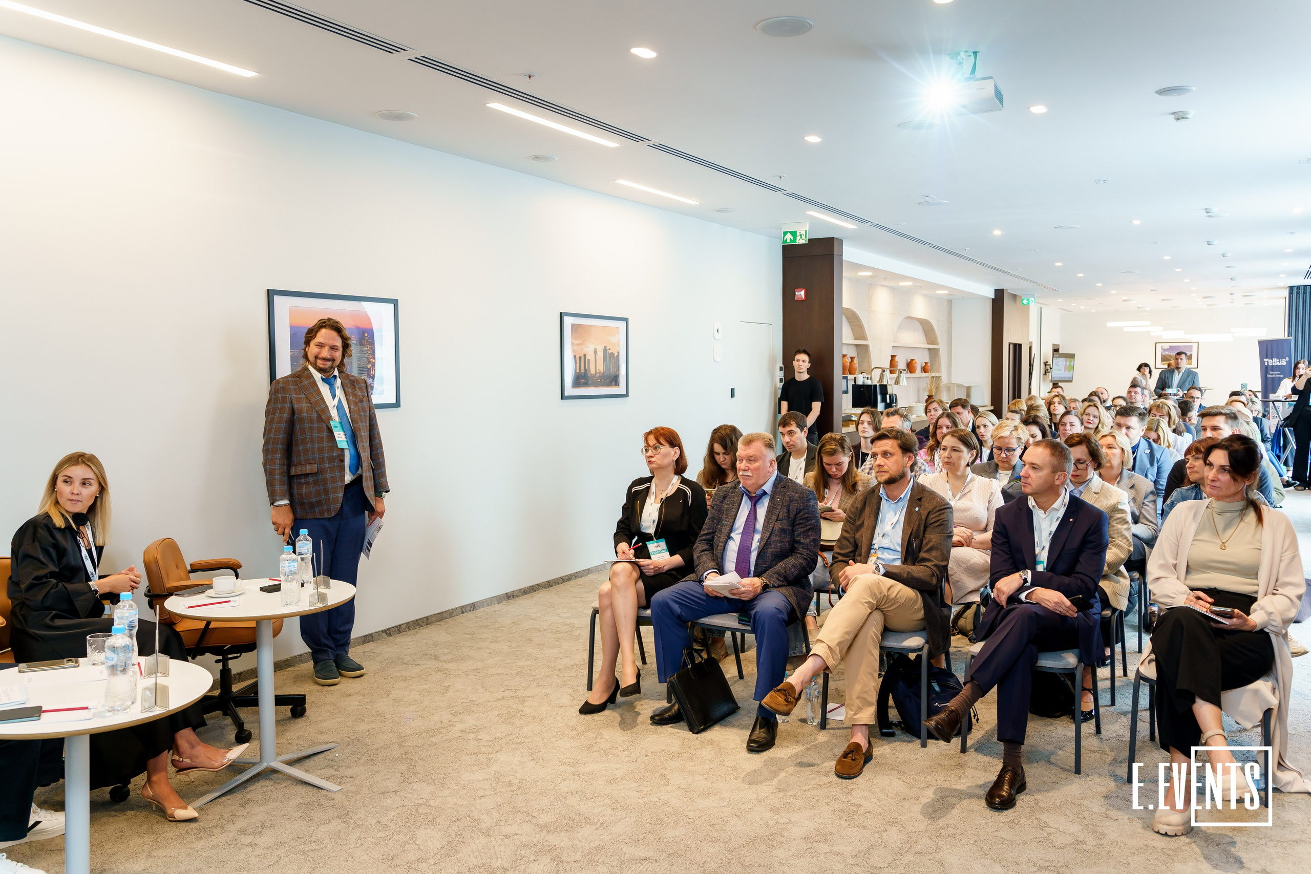 Конференции и семинары. Фотограф и видеограф в Москве и Московской области Мария Вишня