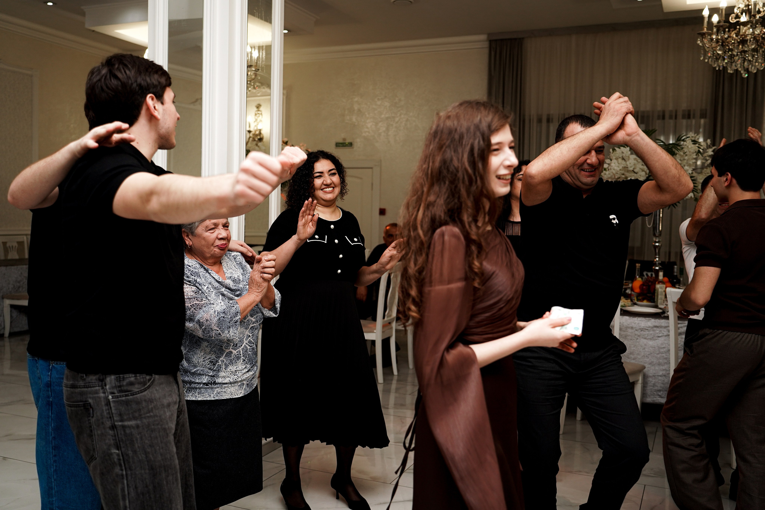 Сватовство. Свадебный фотограф в Ростове-на-Дону. Таинство Крещения и Венчания, семейные фотосессии. Алёна Чёботова