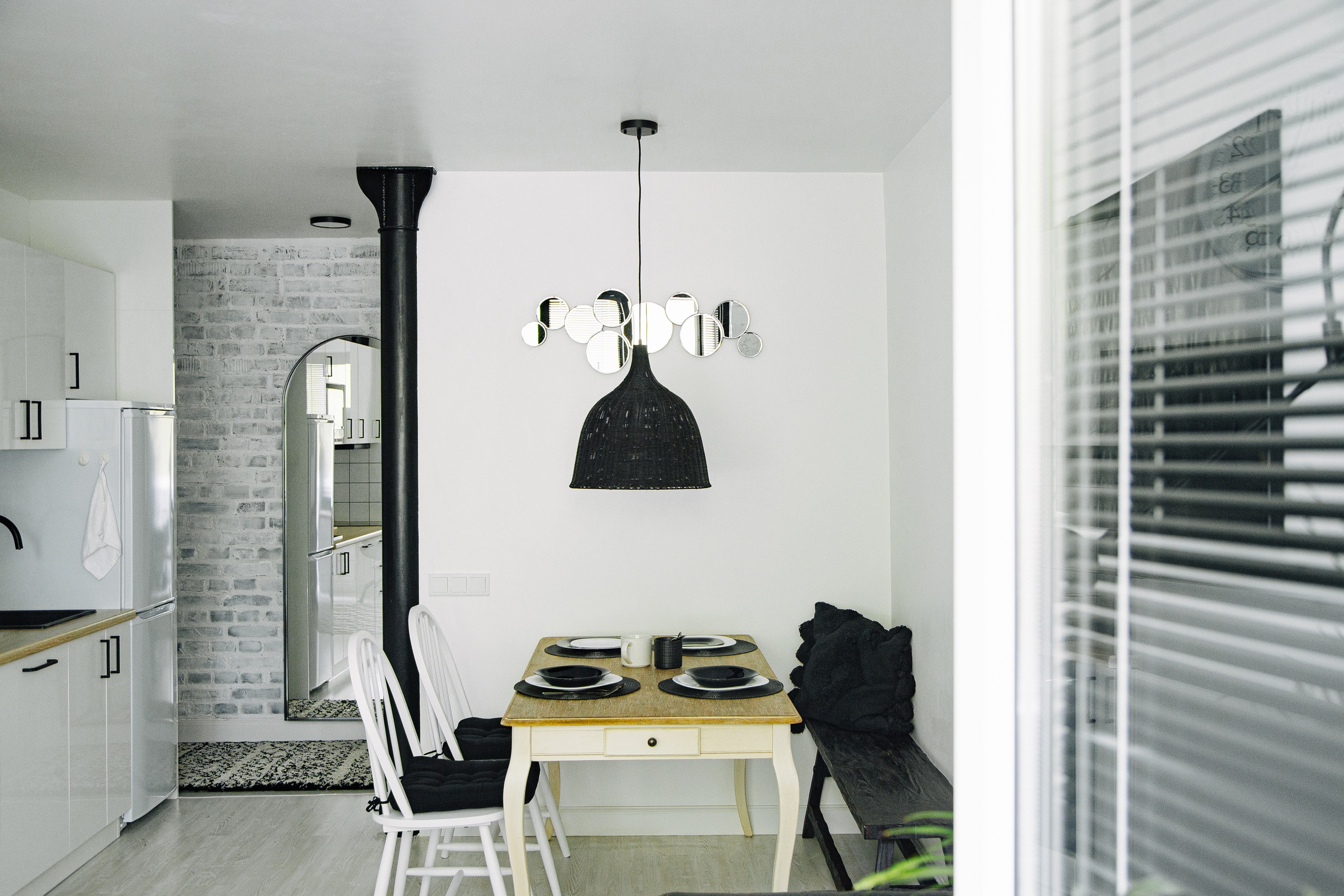 ЧБ лофт 28 кв. м. Фотограф Оля Батист