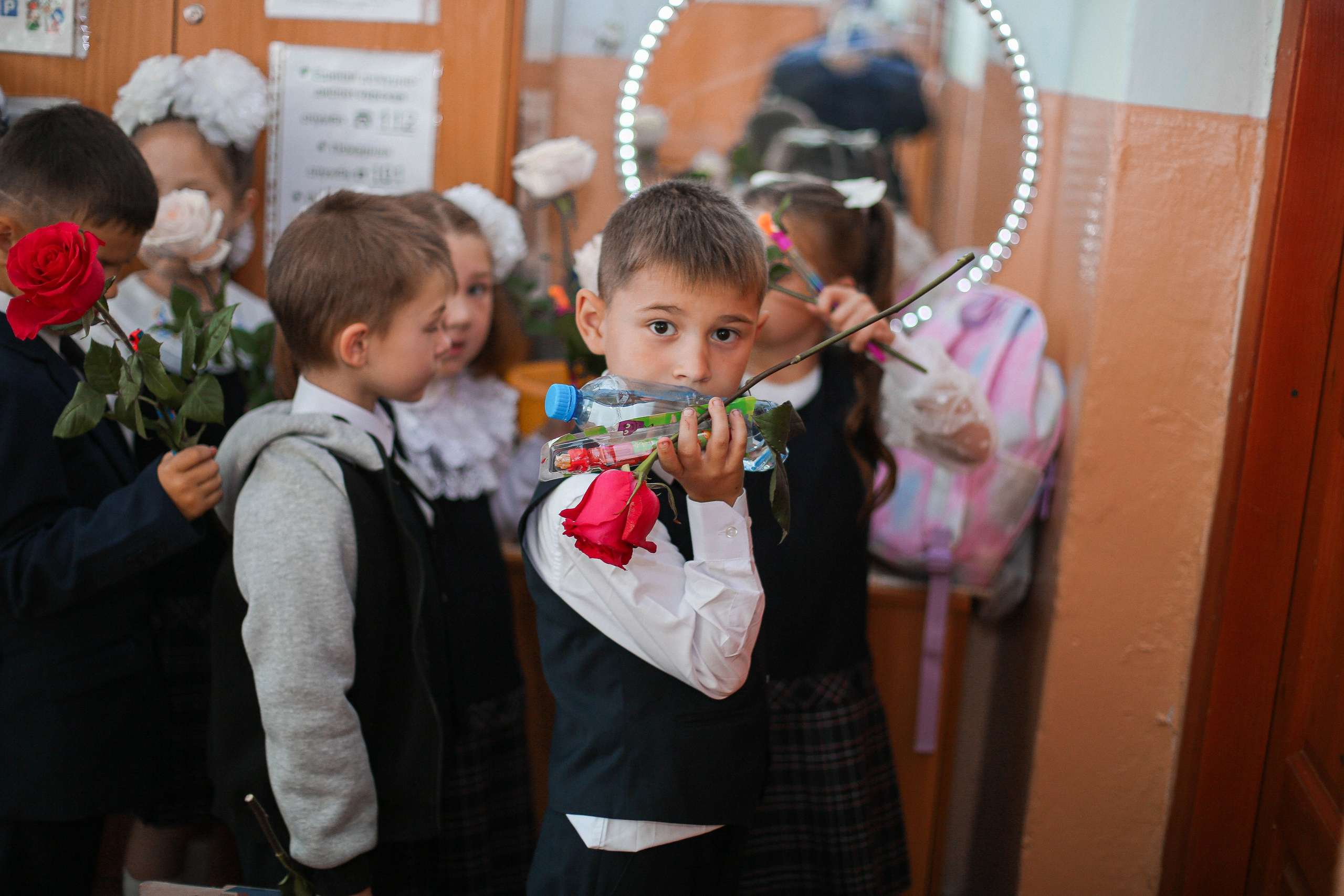 День знаний 2024. Свадебный и Школьный фотограф Улан-Удэ Бурятия Джулия Топоева Выпускные альбомы Фотограф на мероприятие