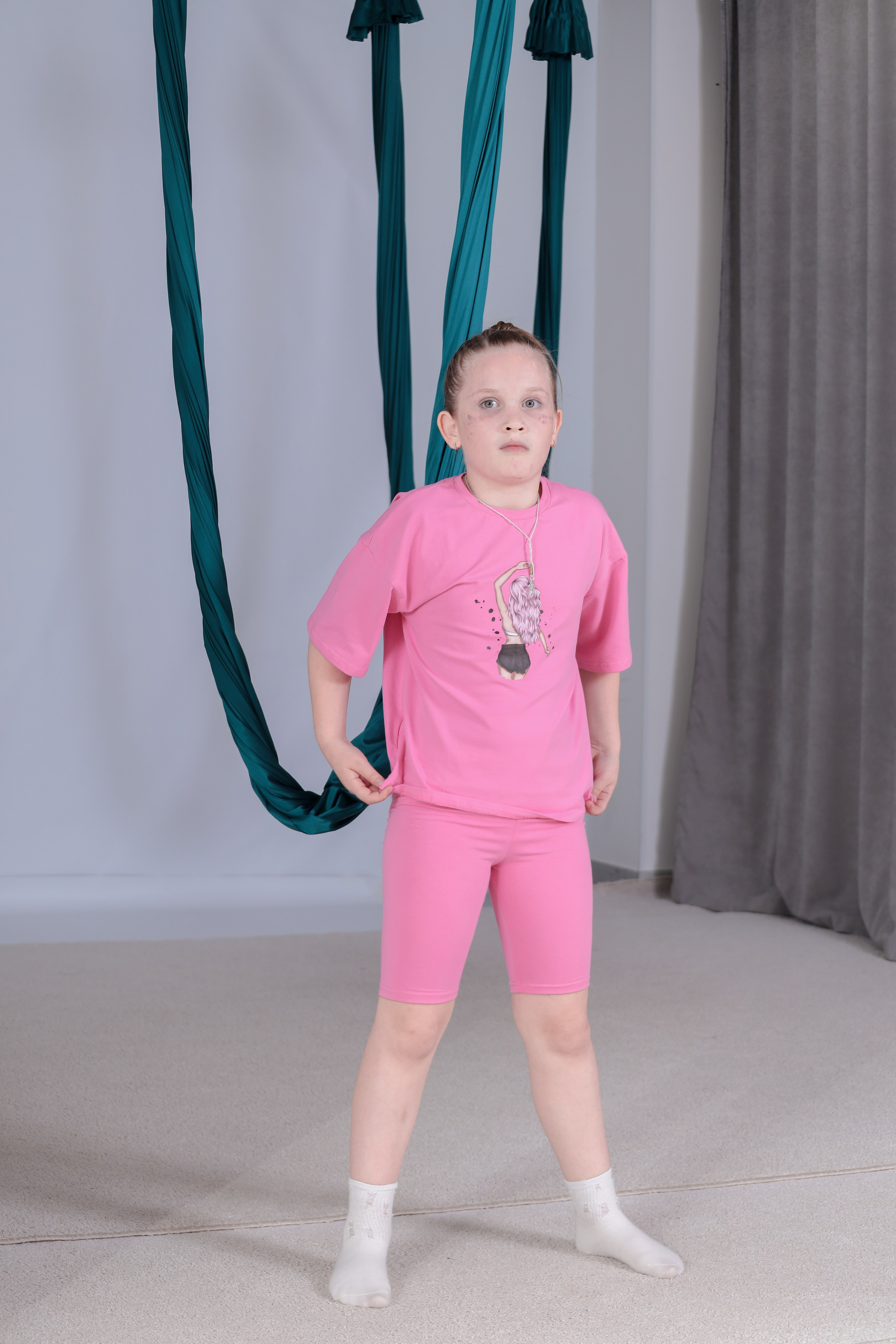 Детская аэройога. Фотограф Надршина Лилия