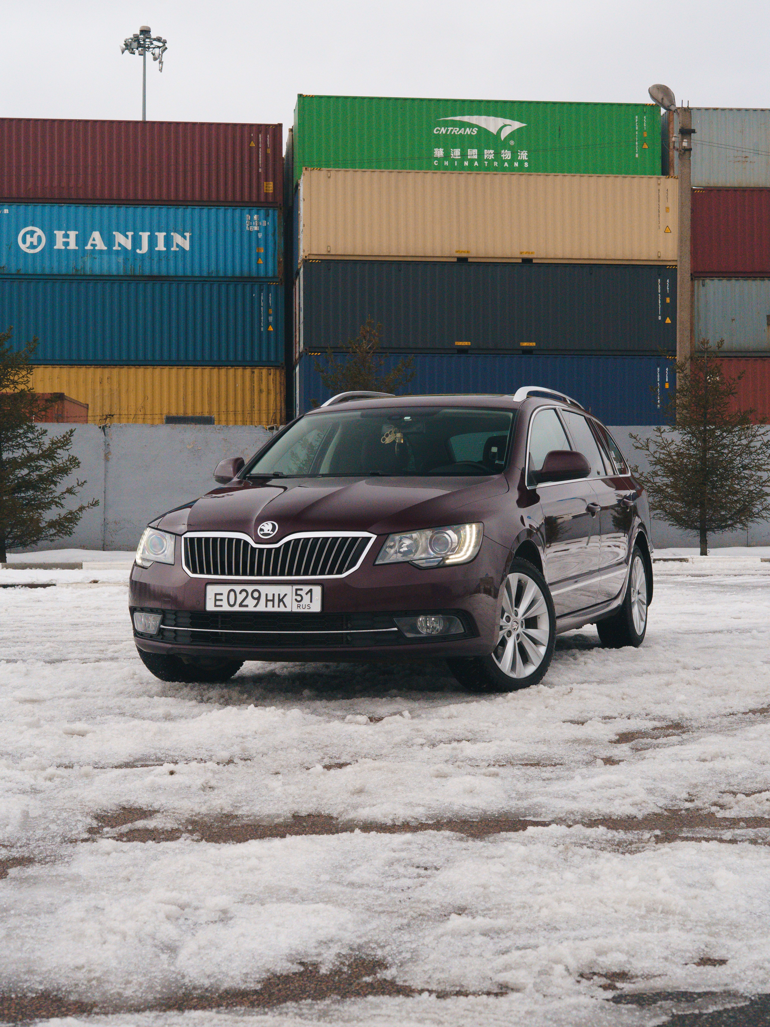 SKODA SuperB Combi 2.0 tsi 2013 / Пётр. Автомобильный фотограф Микрюков Максим г. Санкт-Петербург