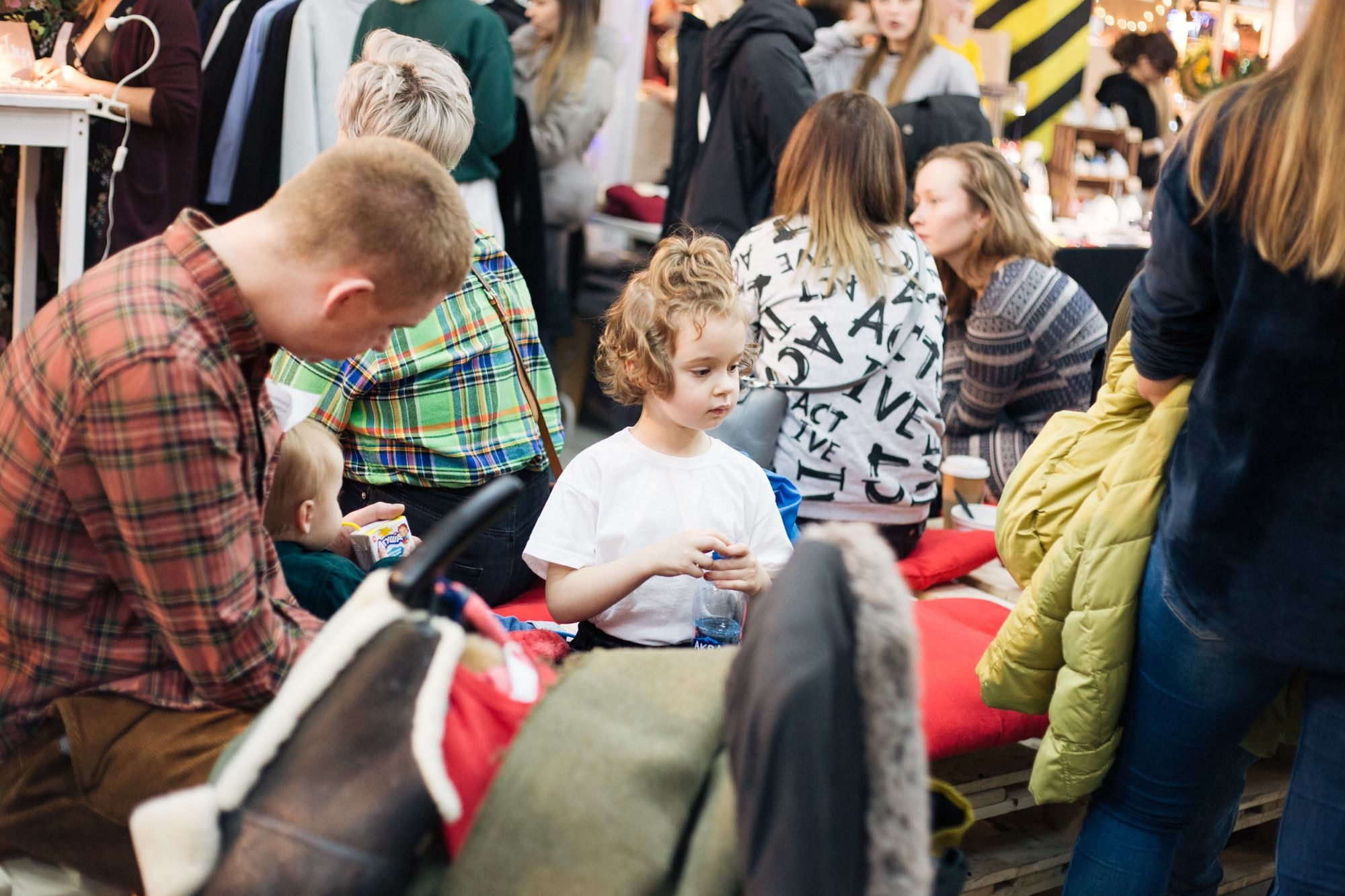 22–24 декабря 2017 на Трехгорной мануфактуре / День 2 / фото Людмила Савельева. Фотоотчеты «Ламбада-маркета»