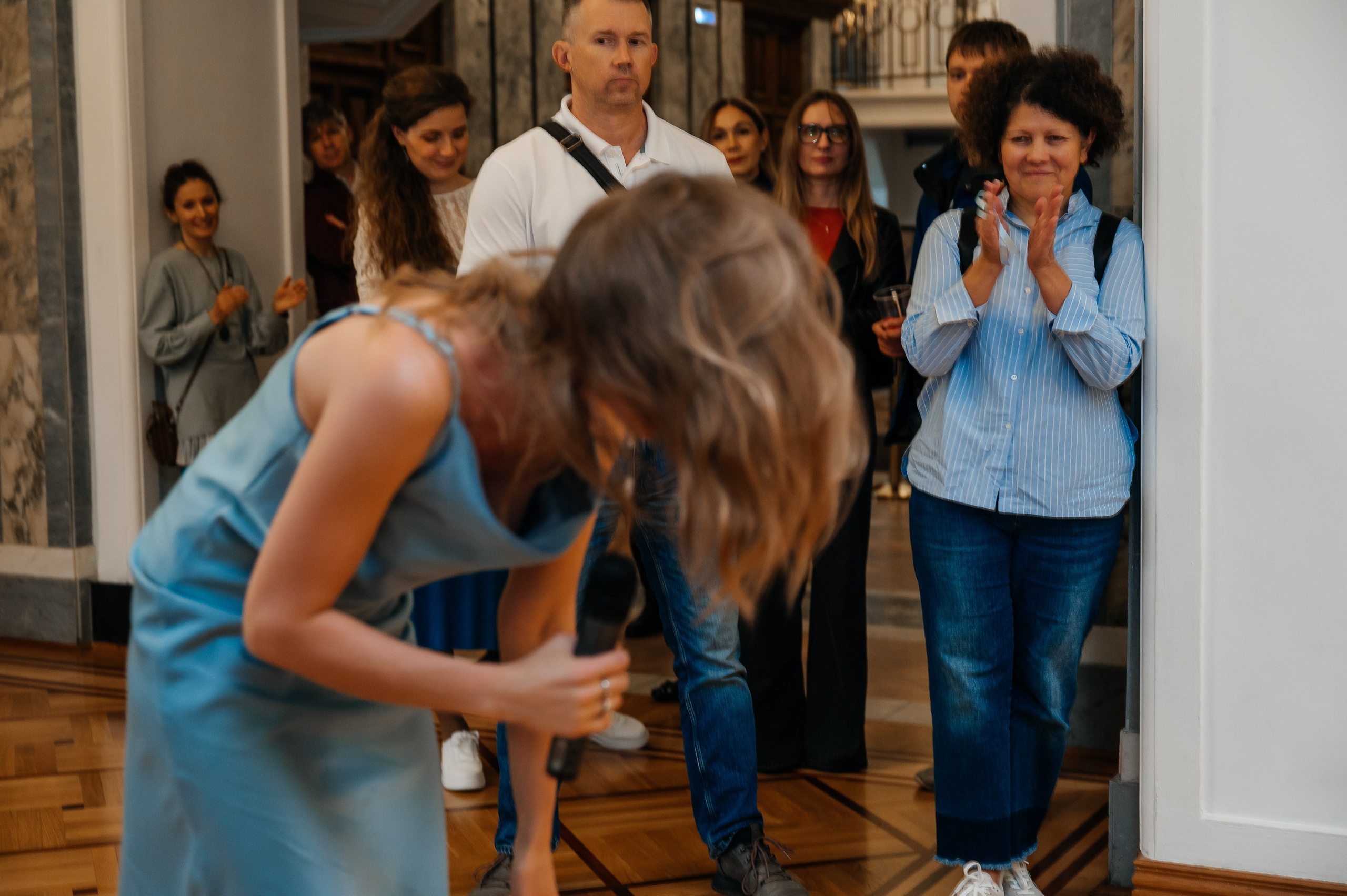 Открытие выставки Кати Васильевой в Молодежном театре. Wedding and family photographer USA