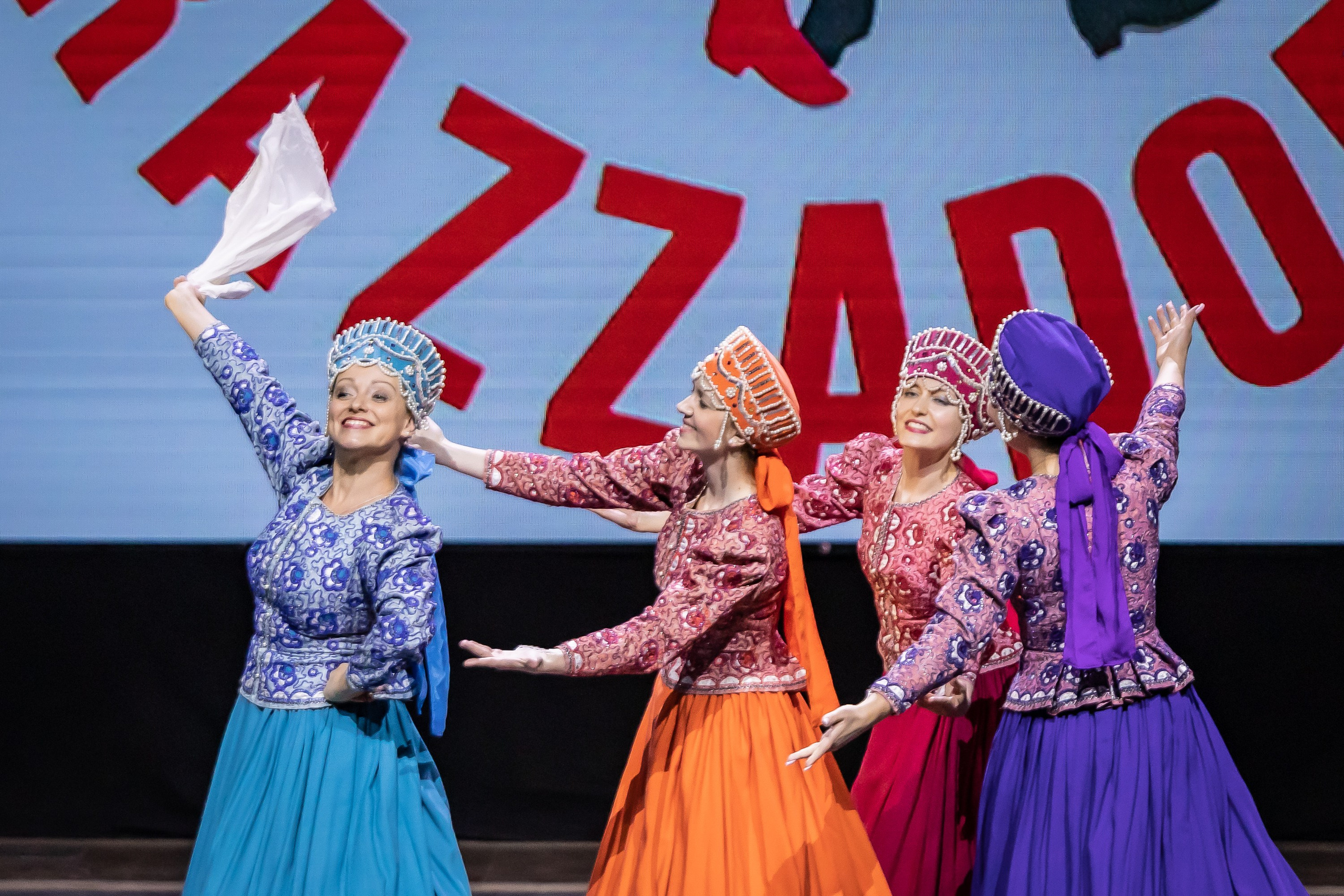 Концерт ансамбля народного такца «Раззадоры». Фотограф Владимир Охрименко