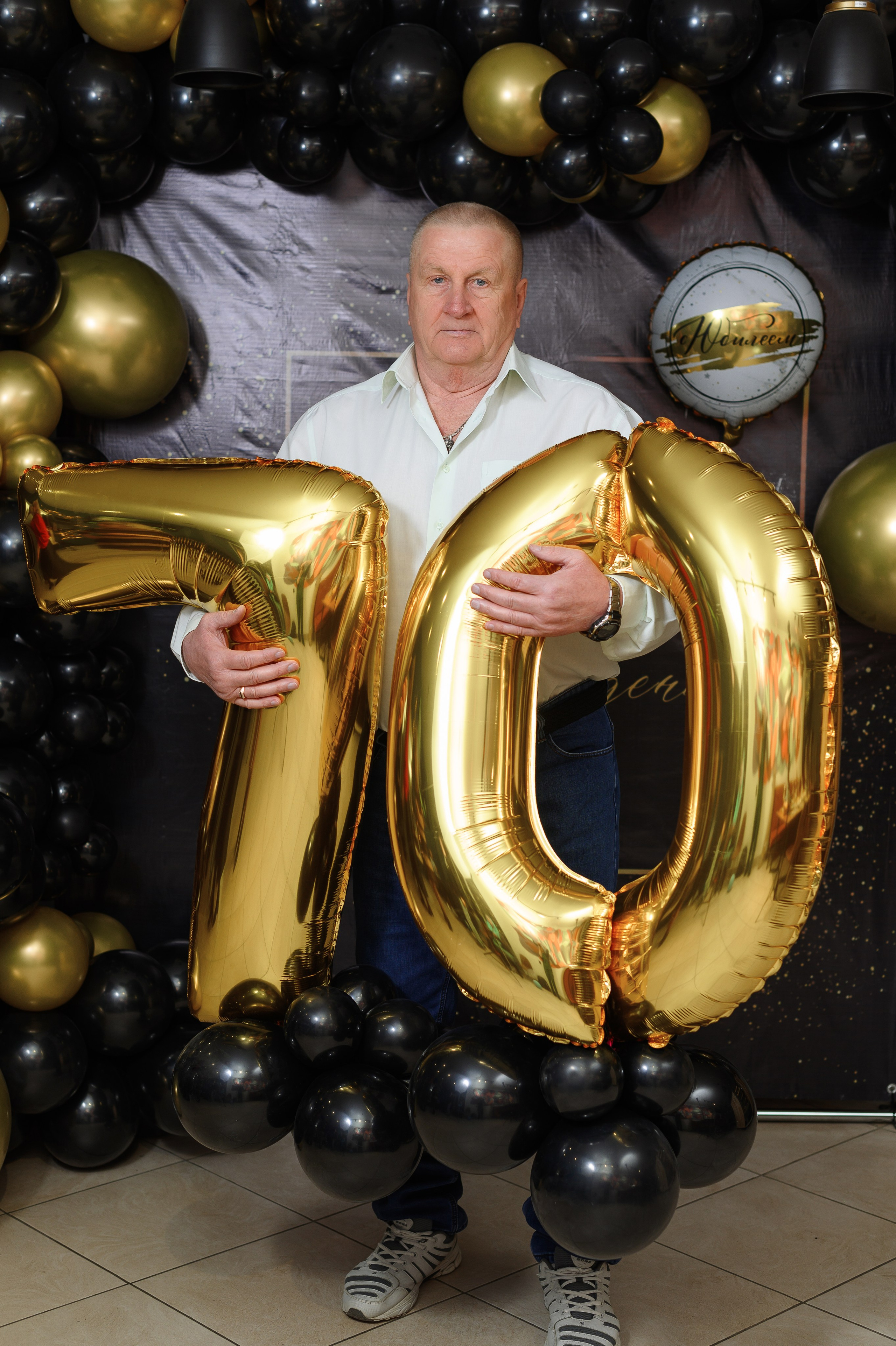 Юбилей, праздники в кафе. Свадебный, семейный и школьный фотограф в Бийске Ксения Мамаева