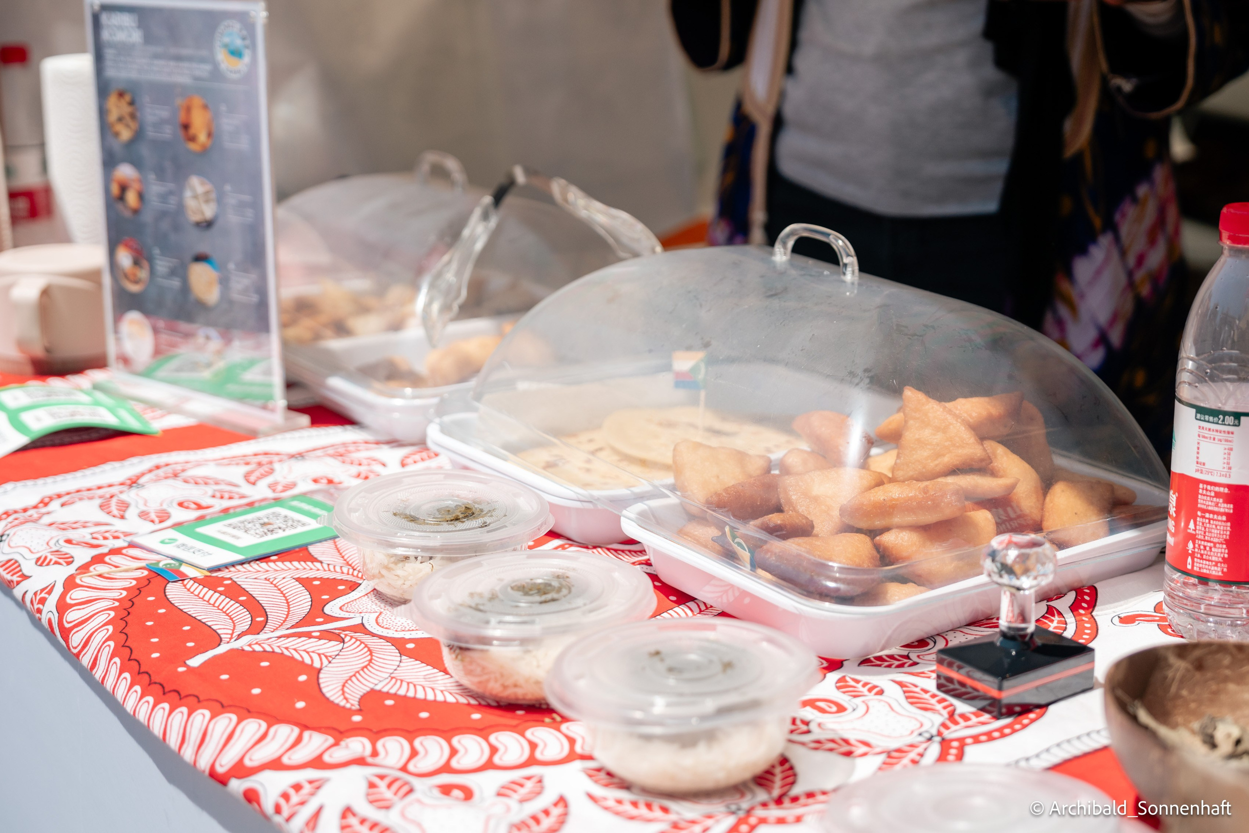 TJU Cultural Festival. Photographer in Guangzhou, China. Archibald Sonnenhaft