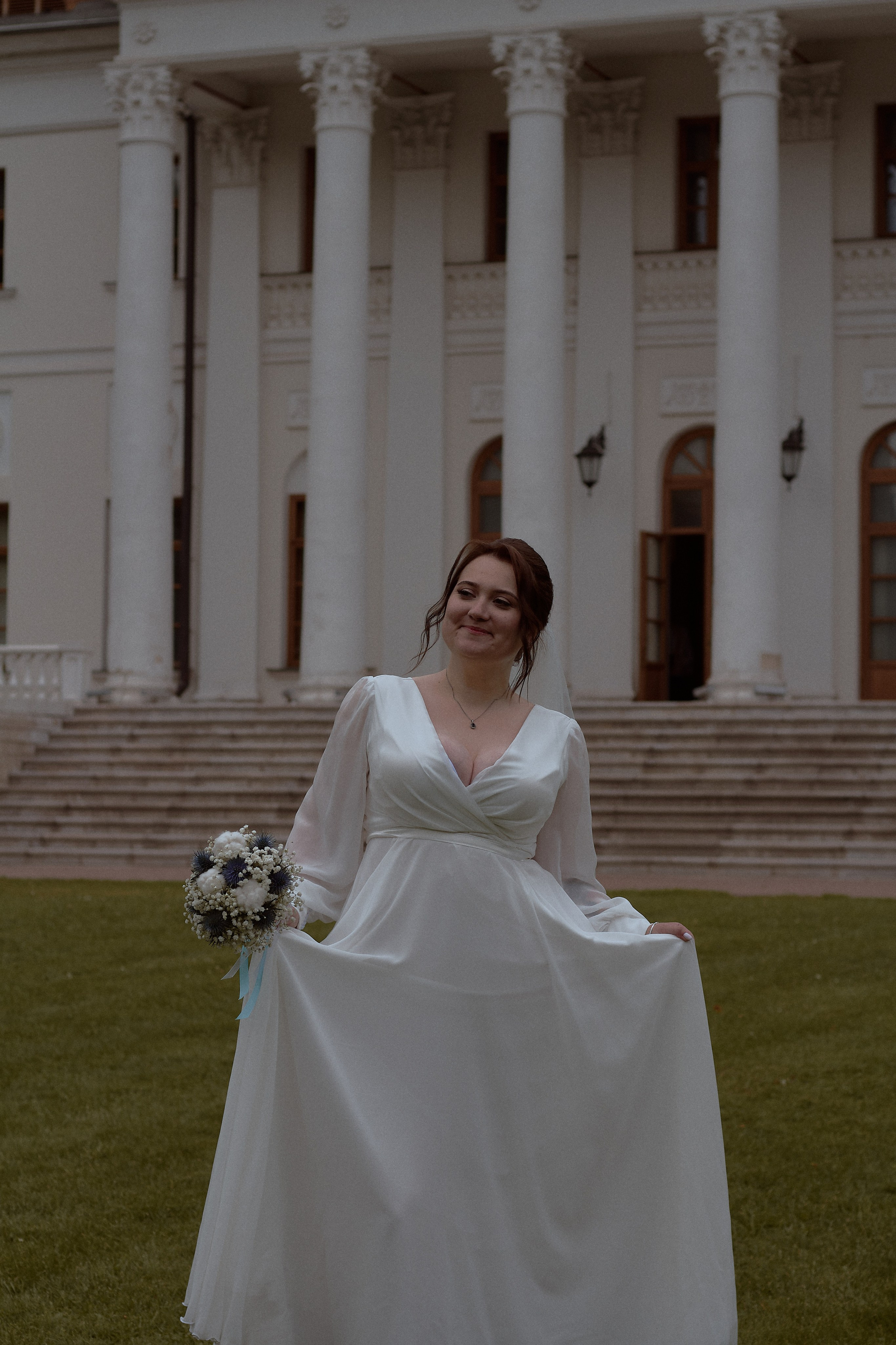 Юлия и Антон. Усадьба Остафьево. Фотограф лавстори Москва/МО Приятелева Ангелина