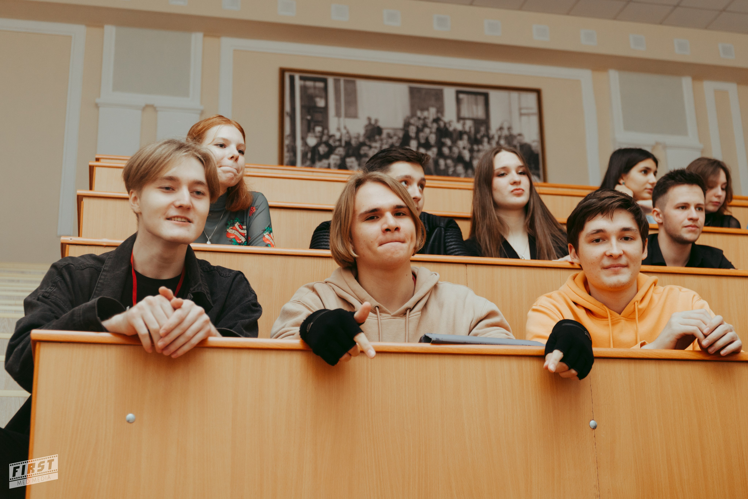 Гитарник, сентябрь '24. Портретная и репортажная съемка в Москве — Анна Михайлюк