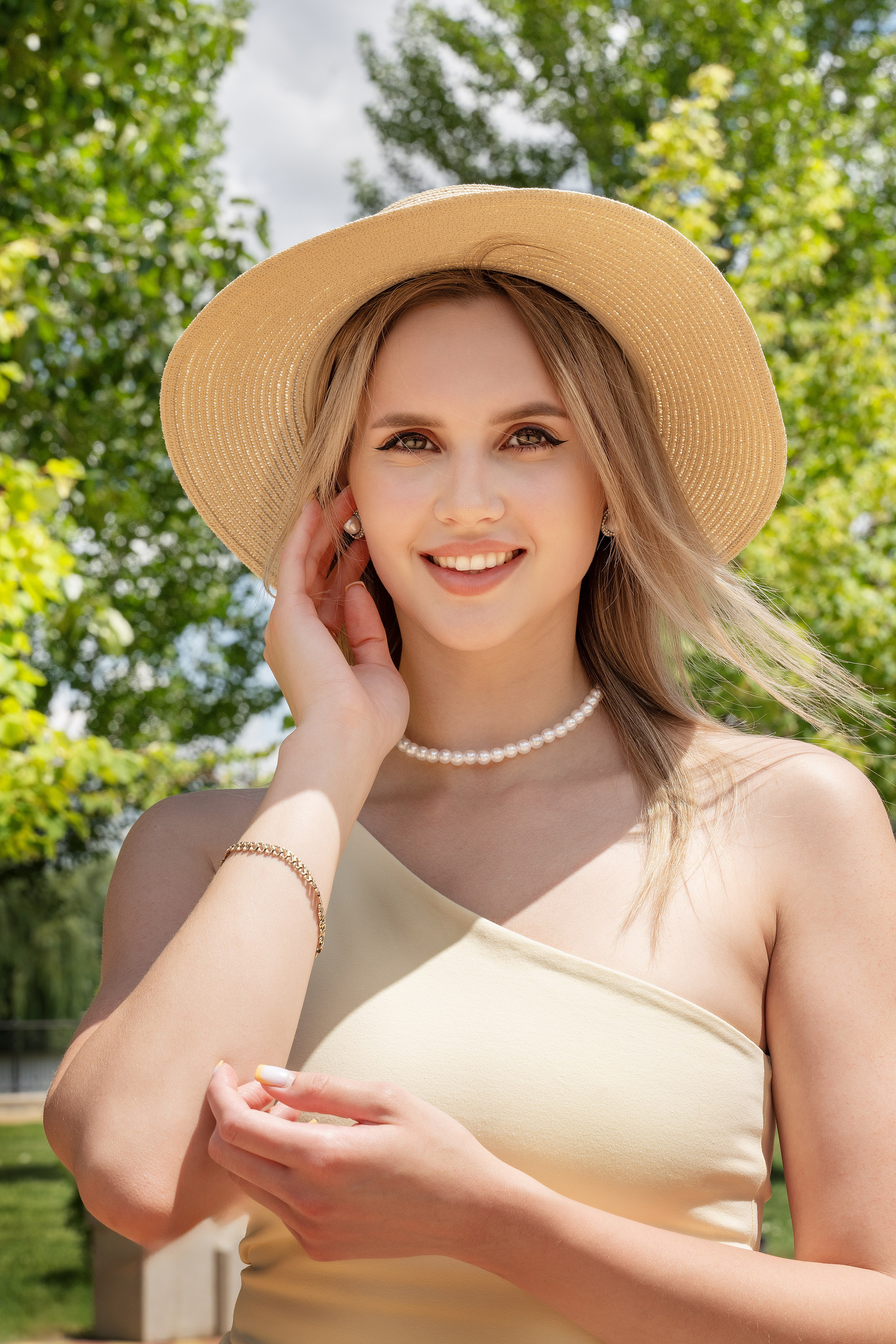 Не студийные. Главная