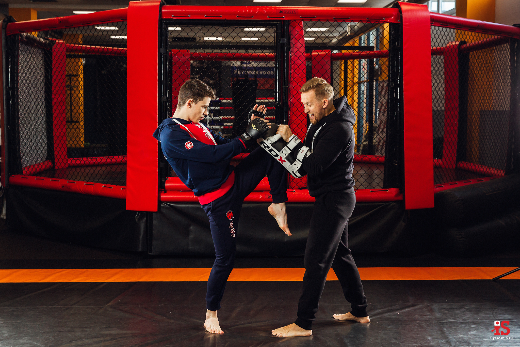 спортивная одежда, kyokushinkan, kyokushinkai, kyokushin_karate, фото экипировки на сайт, фото для бизнеса, бизнес-фото, бизнес-фотограф, фотоконтент, фото для каталогов, фото для интернет-магазина, фото на сайт, фото товаров, продающие фото товаров, спортивная одежда, каталоги, каталожное фото,