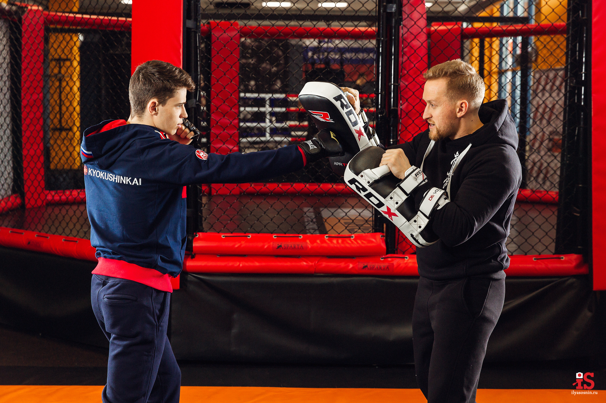 спортивная одежда, kyokushinkan, kyokushinkai, kyokushin_karate, фото экипировки на сайт, фото для бизнеса, бизнес-фото, бизнес-фотограф, фотоконтент, фото для каталогов, фото для интернет-магазина, фото на сайт, фото товаров, продающие фото товаров, спортивная одежда, каталоги, каталожное фото,