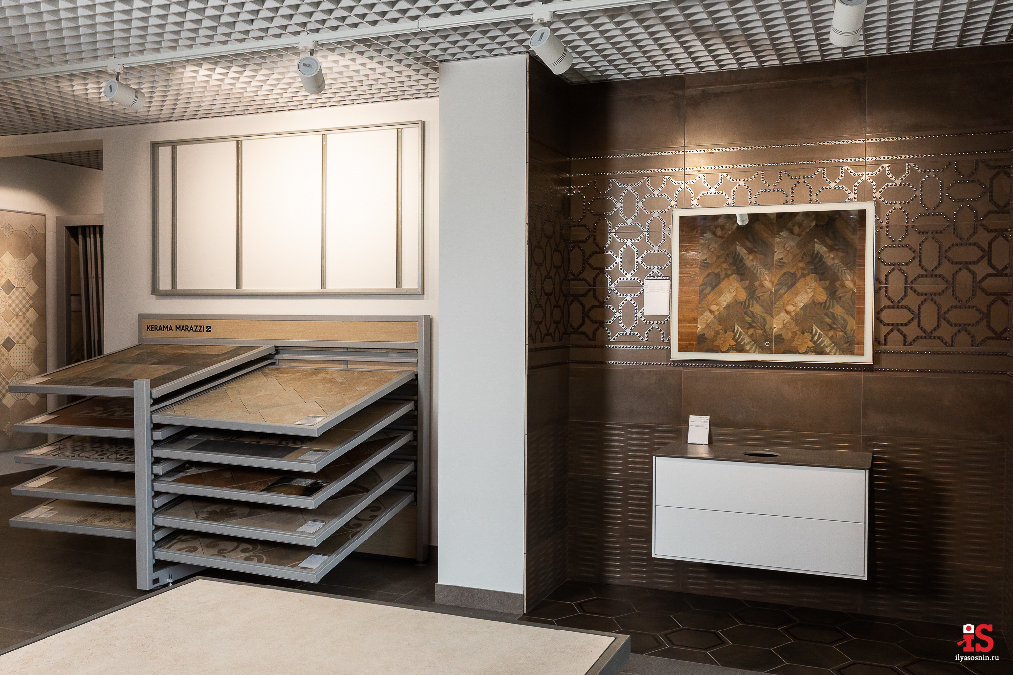 фото для бизнеса, бизнес-фото, бизнес-фотограф, фотоконтент, фото для каталогов, фото для интернет-магазина, фото на сайт, фото товаров, продающие фото товаров, спортивная одежда, каталоги, каталожное фото,