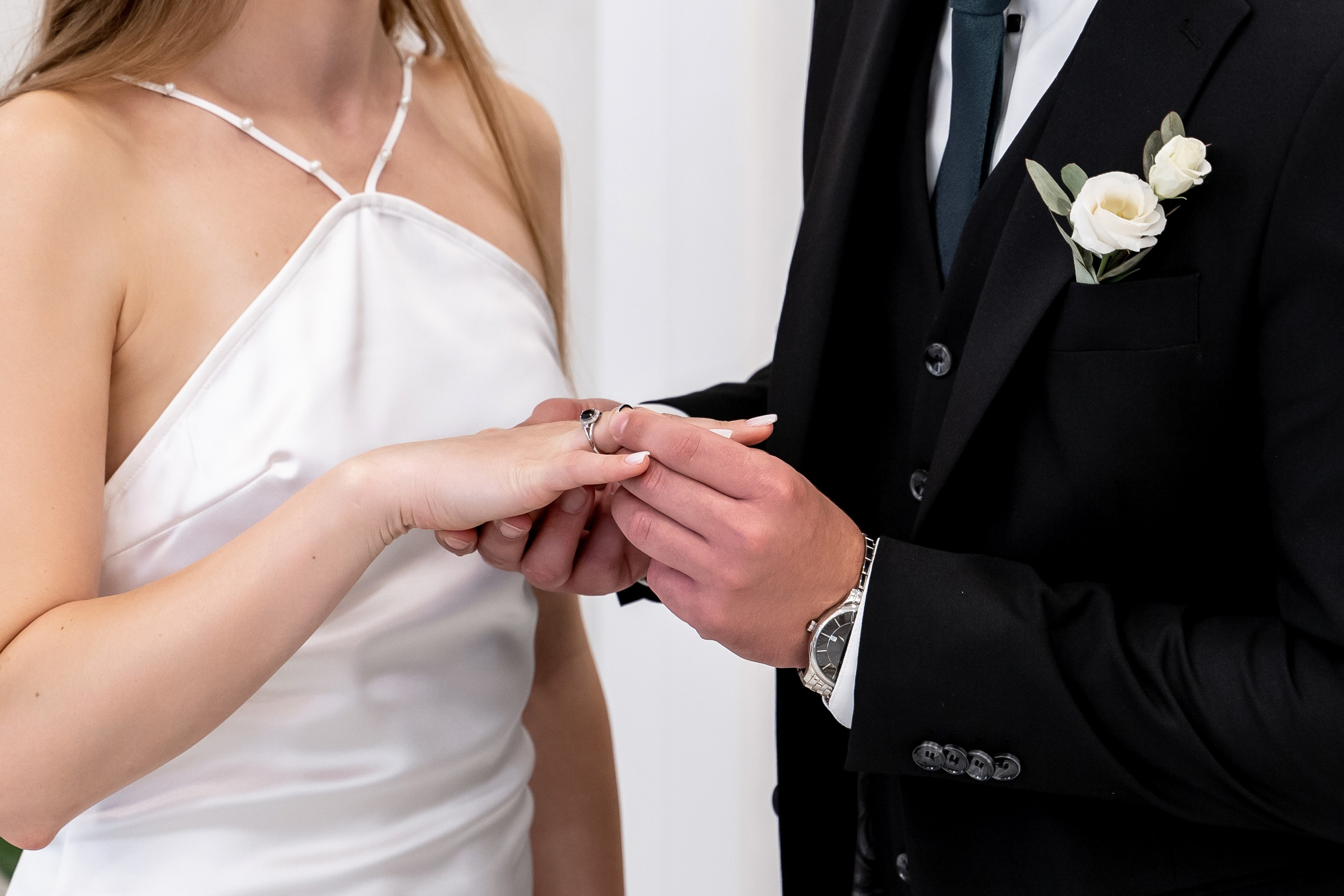 Свадебный фотограф в Москве. Свадебный фотограф Видное, Бутово, Домодедово, Щербинка, Царицыно. Роспись во дворце бракосочетания Южное Бутово. Регистрация брака в Москве и Московской области. Фотограф на свадьбу. Свадебная фотосессия в центре Москвы. Фотосессия свадебного банкета  в ресторане. Выездная регистрация брака. Фотосессия молодоженов. Свадебная прогулка. Жених и невеста в день свадьбы. Wedding in Moscow. Свадебная фотосессия  в Барвихе. Стильная свадебная фотография. Сборы жениха и невесты в день свадьбы. 