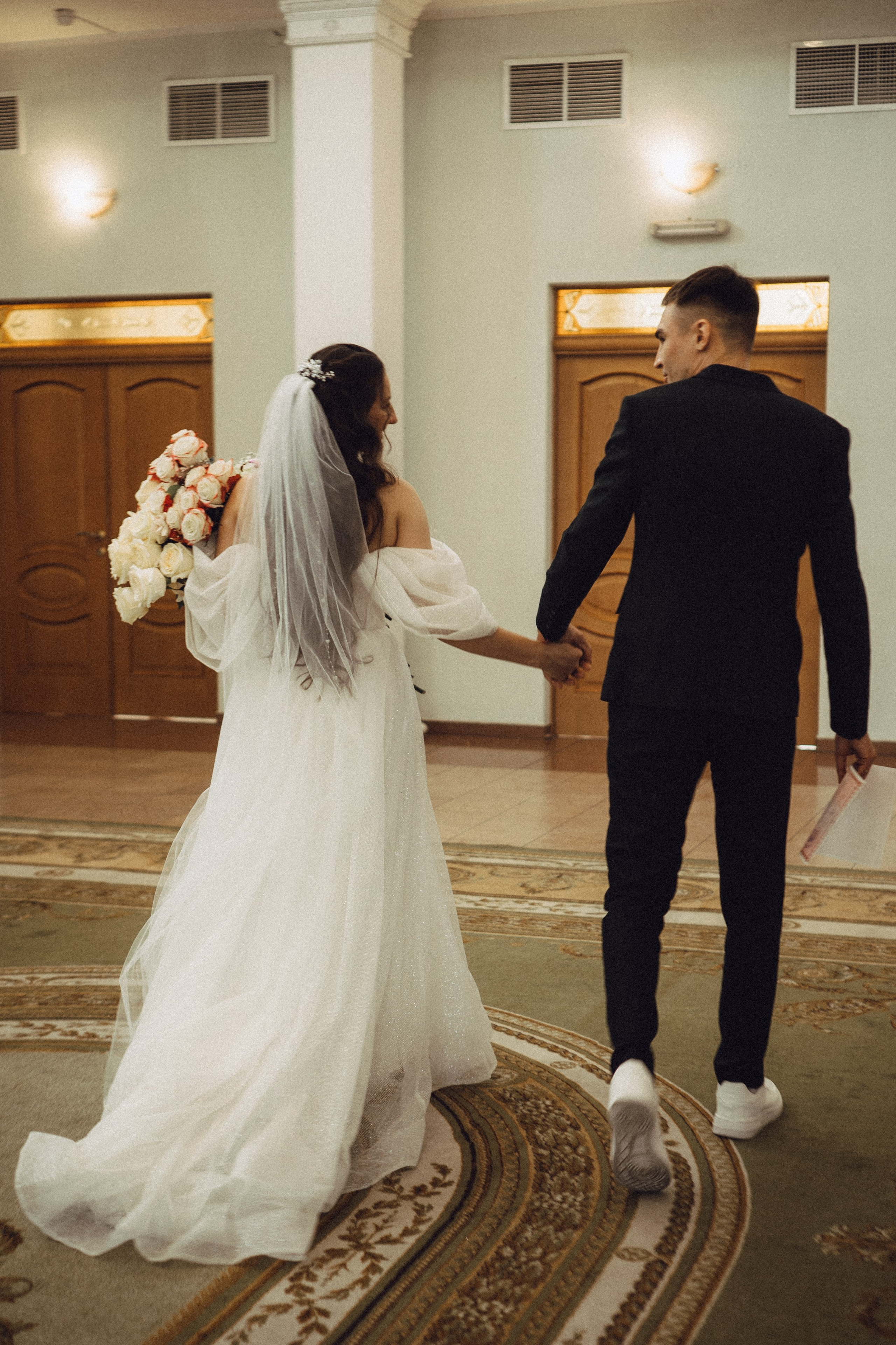 СВАДЕБНАЯ СЬЕМК В ПАРКЕ 300-ЛЕТИЯ. Профессиональный фотограф, Санкт-Петербург — Виктория Богомолова