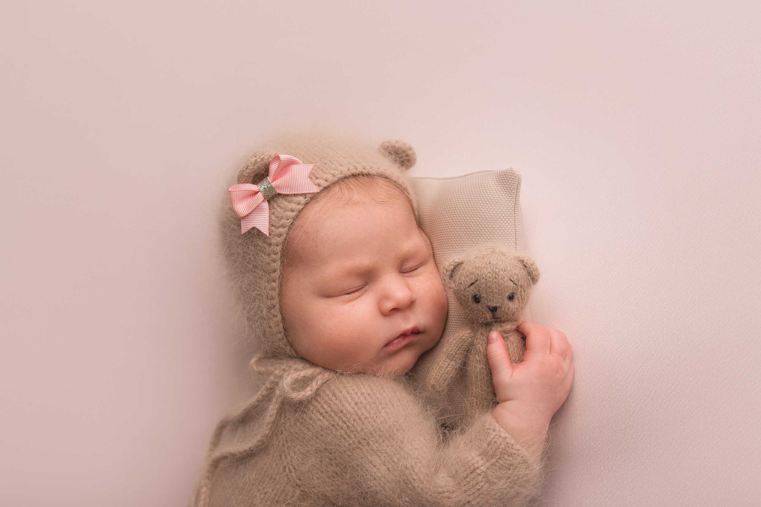 Девочки. Фотограф новорожденных в Омске Анастасия Моисеева