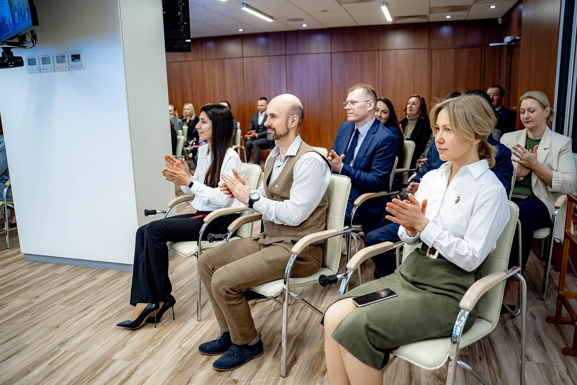Сбер. Открытый диалог. Сергей Кошкин. Репортажная и ивент-фотография в Сургуте