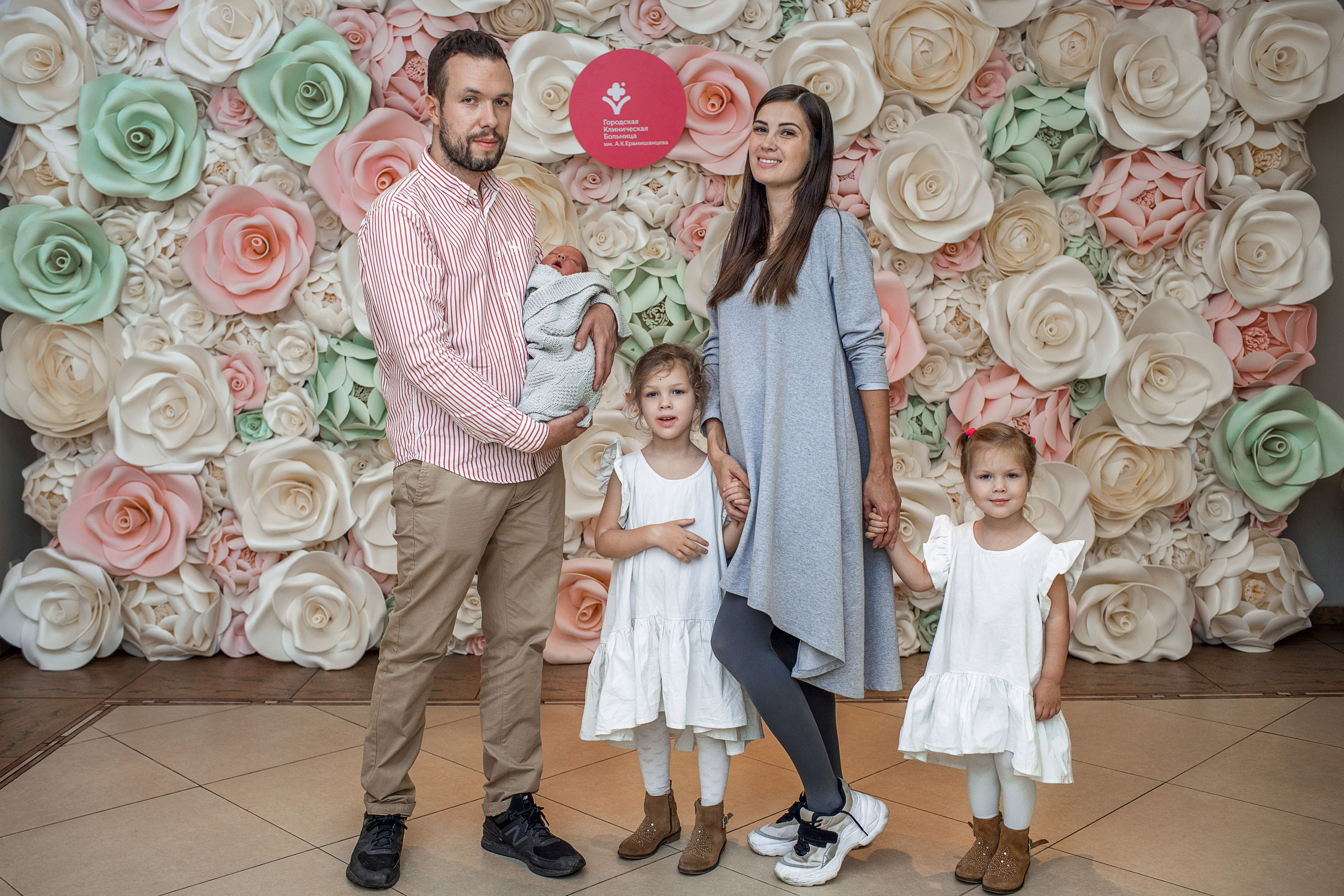 Выписка в роддоме Ерамишанцева. Фотограф Крещение, Выписка москва