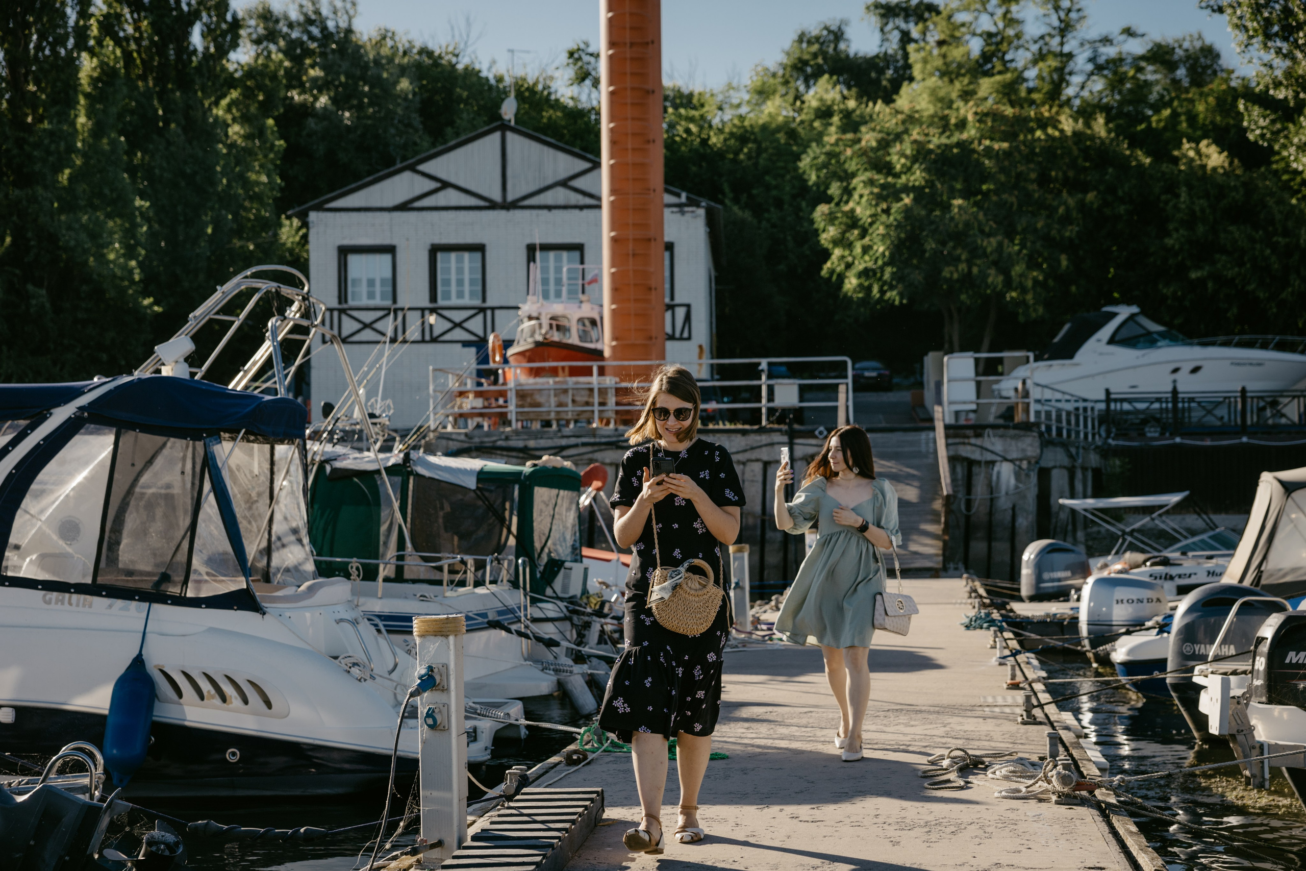 Прогулка на яхте. Фотограф Эдуарда Титанян