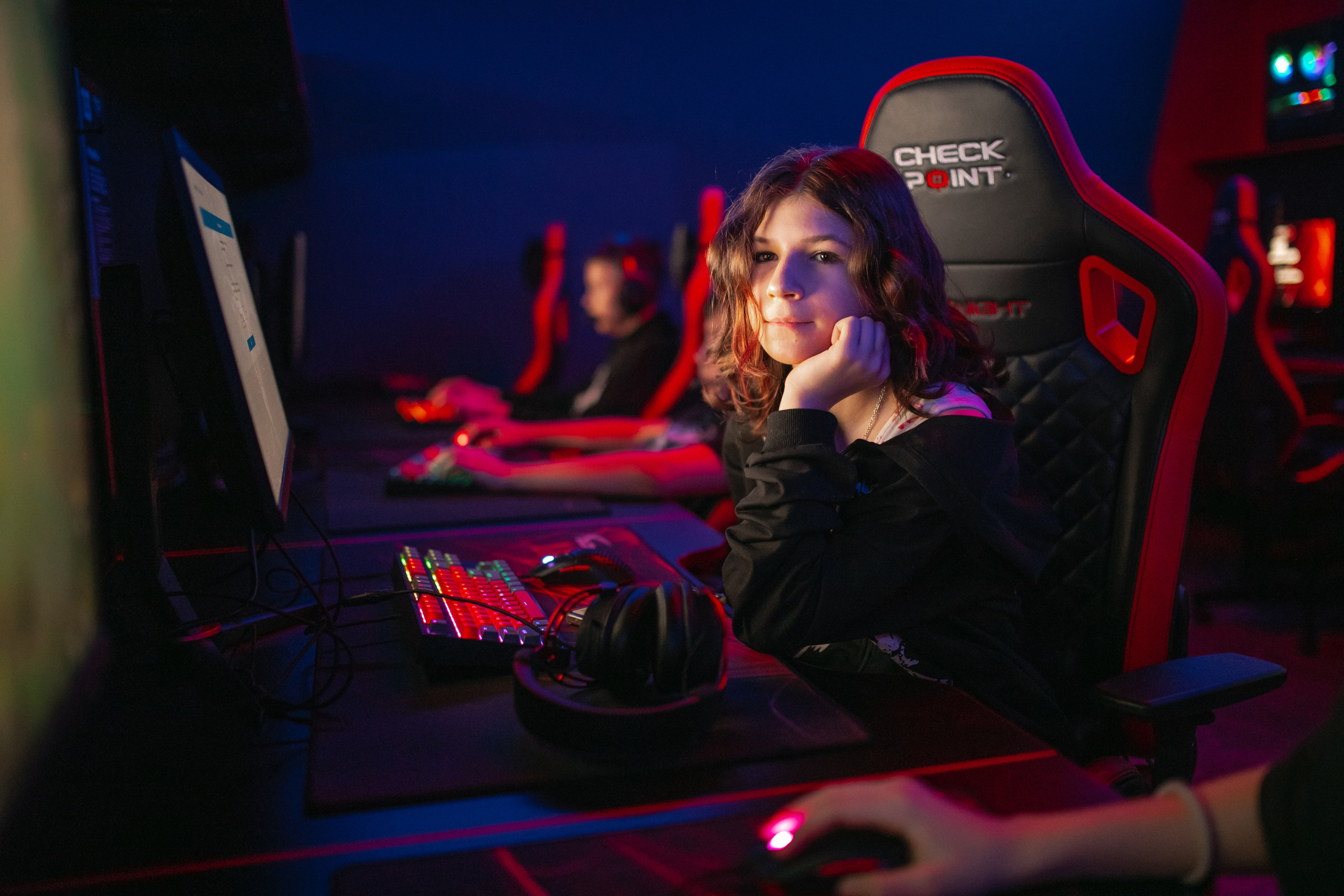 Открытие клуба Checkpoint 2. Роман Урумбаев фотограф Нижневартовск