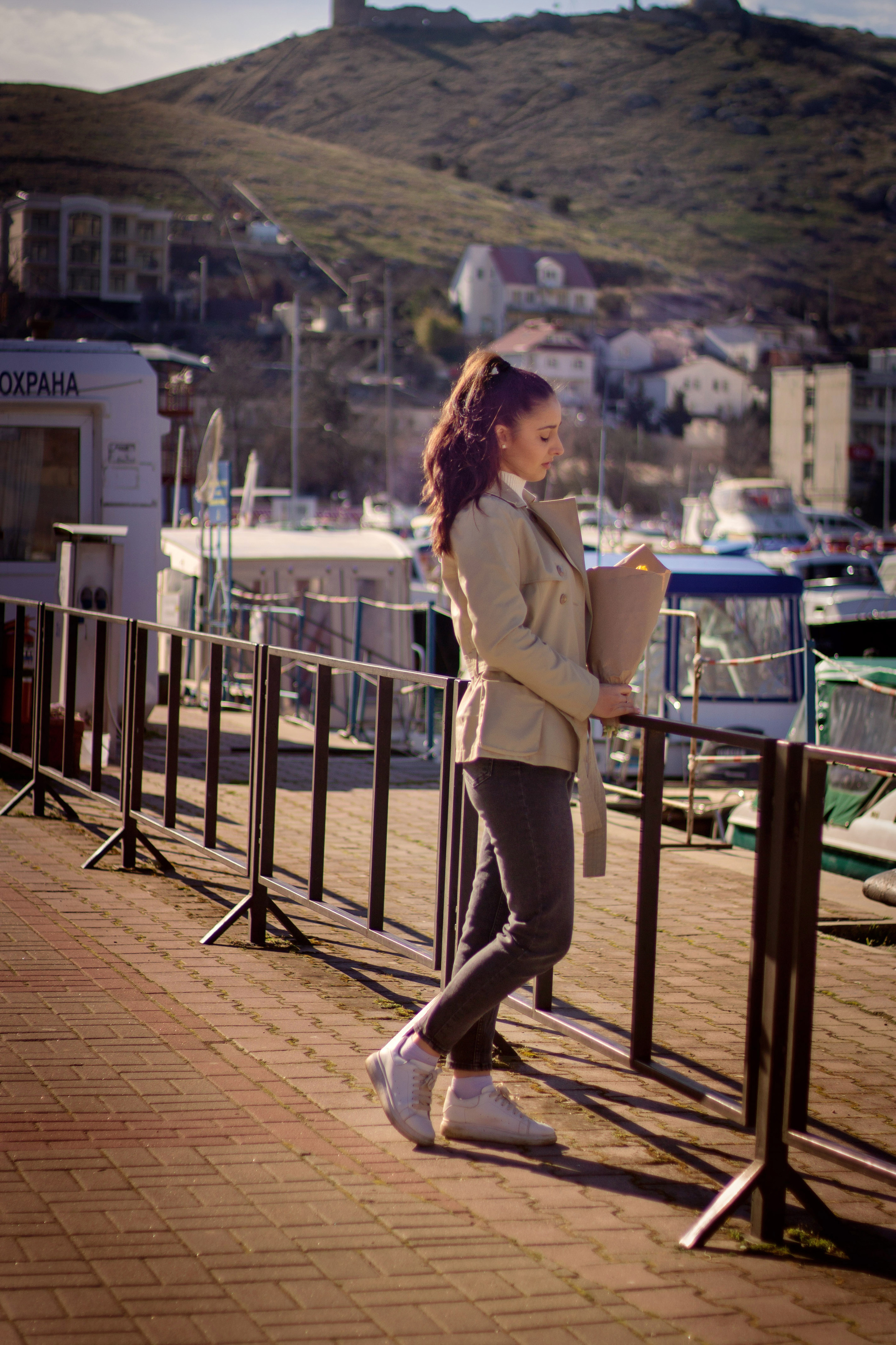 Анастасия, набережная в Балаклаве. Семейный и детский фотограф в г. Севастополь Екатерина Солдатова