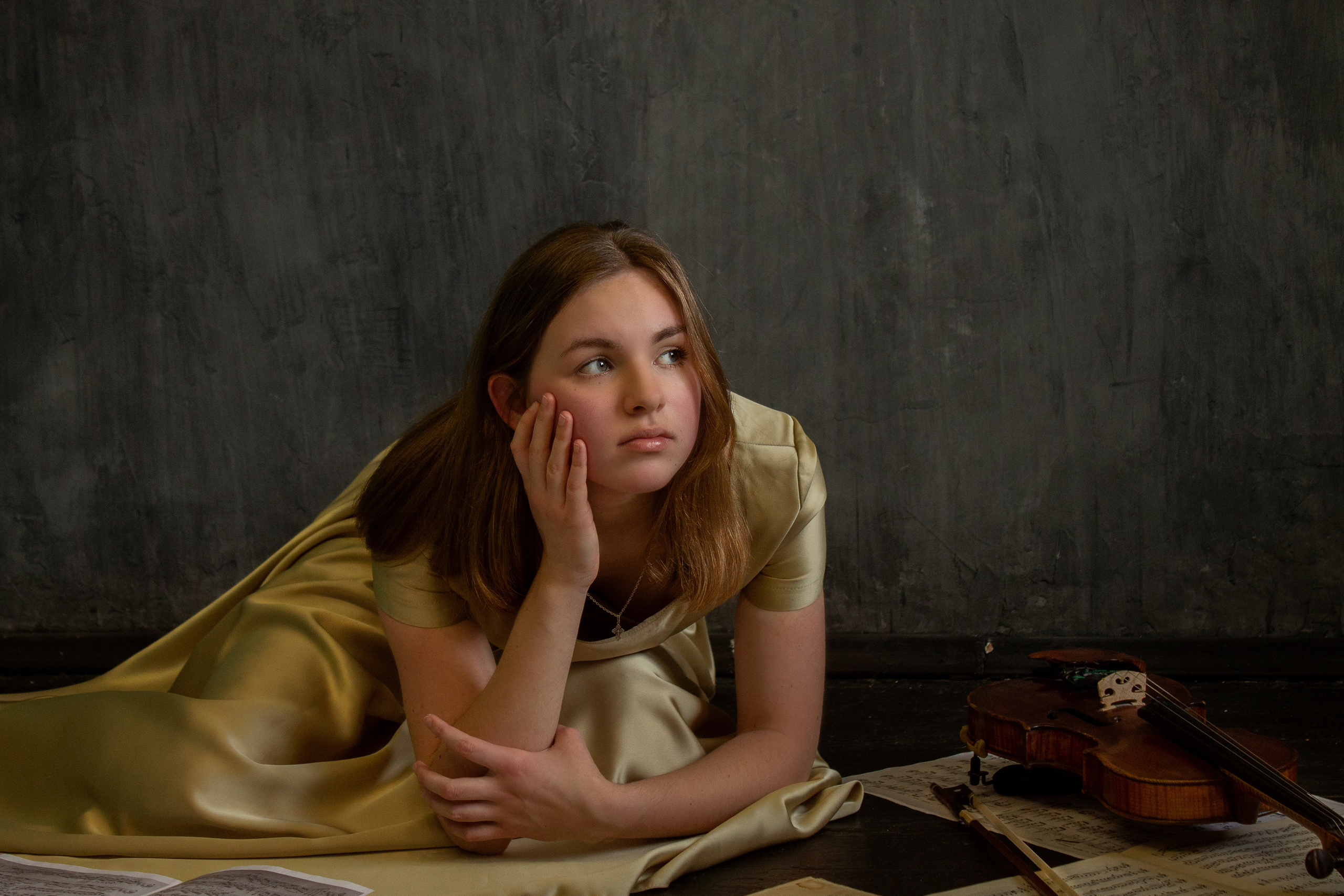 Дарина, роман со скрипкой, фотостудия СКС. Семейный и детский фотограф в г. Севастополь Екатерина Солдатова