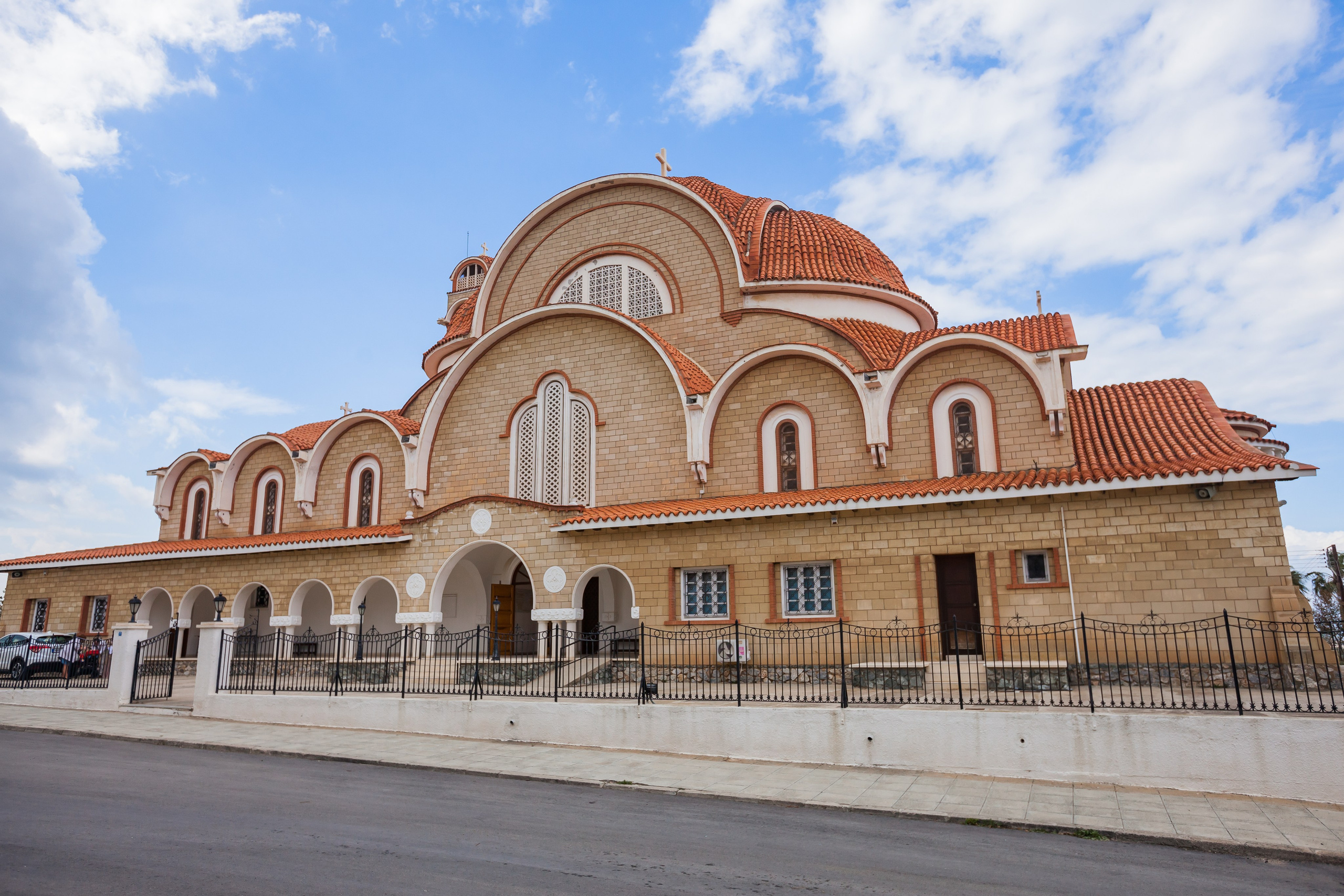 Крещение Марианны на Кипре. Семейный фотограф Николаева Ольга