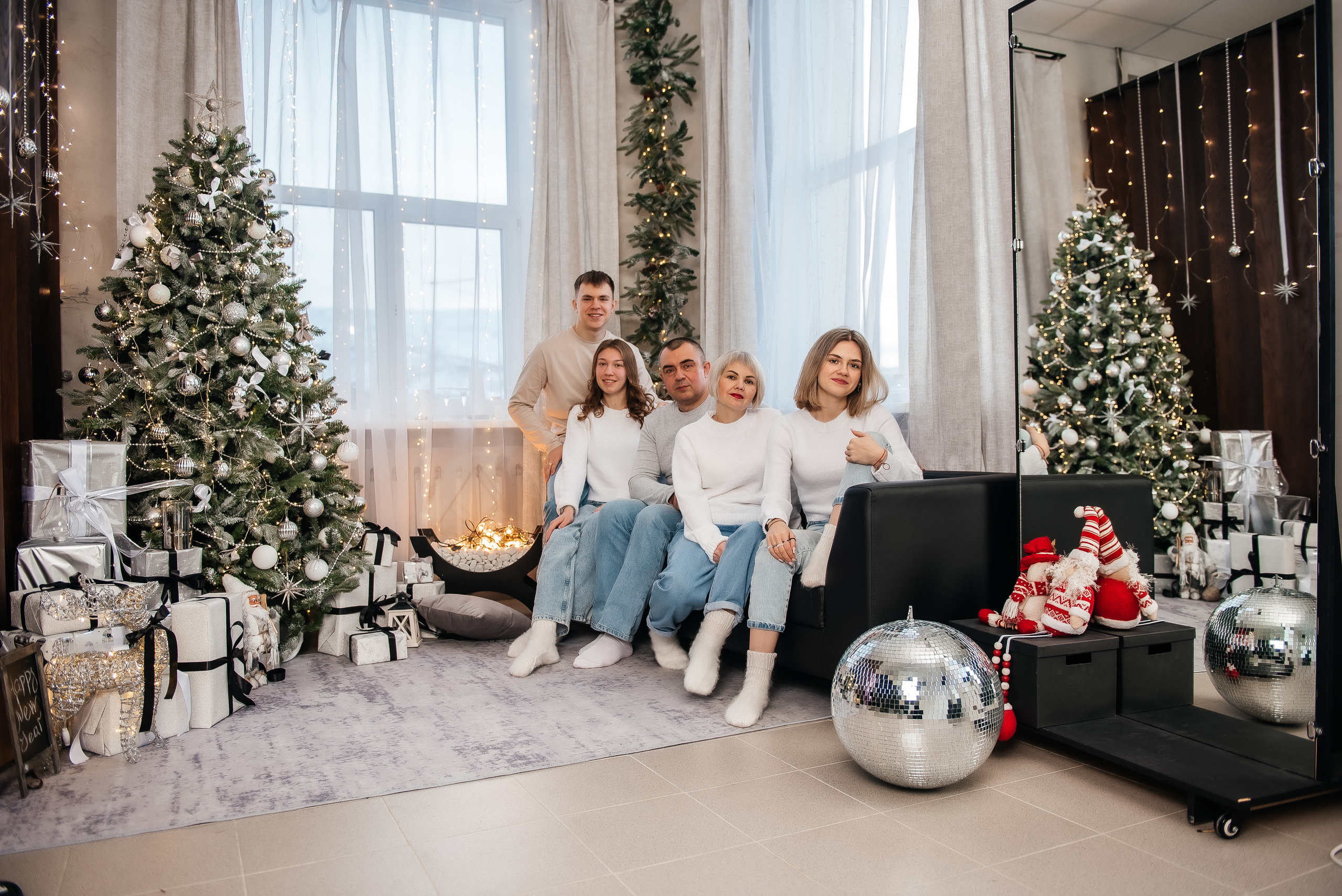 Владимир Ольга Анастасия Руслан и Анна. Свадебный и семейный фотограф в Магадане Сандра Смирнова