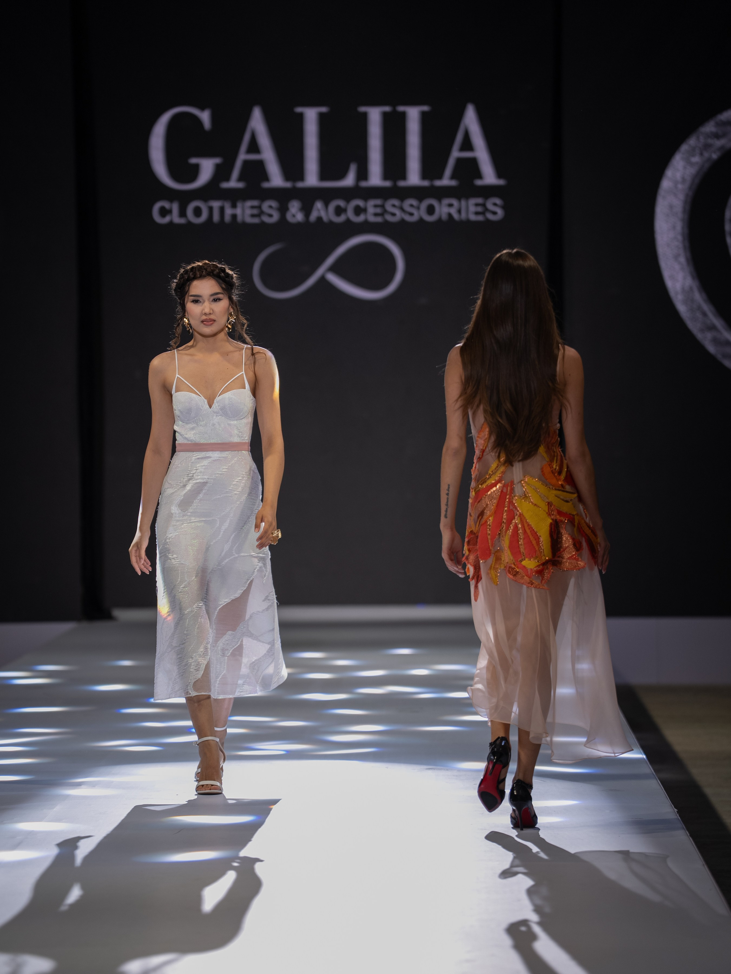 EURASIAN FASHION WEEK Galia. Сайт Алматинского НЮ АРТ, будуар и фэшн фотографа Дениса Карпенко