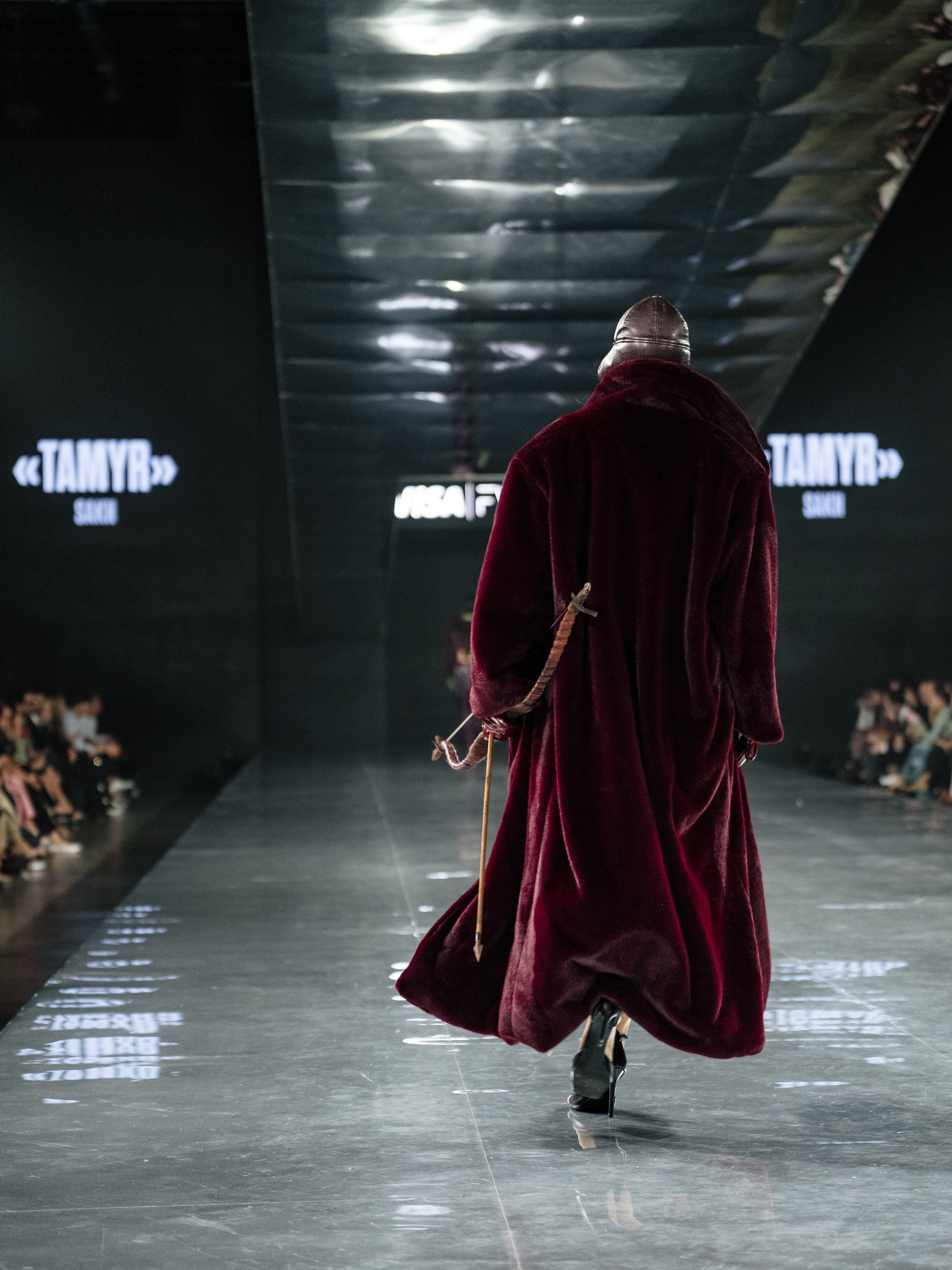 Visa Fashion Week SAKH. Сайт Алматинского НЮ АРТ, будуар и фэшн фотографа Дениса Карпенко