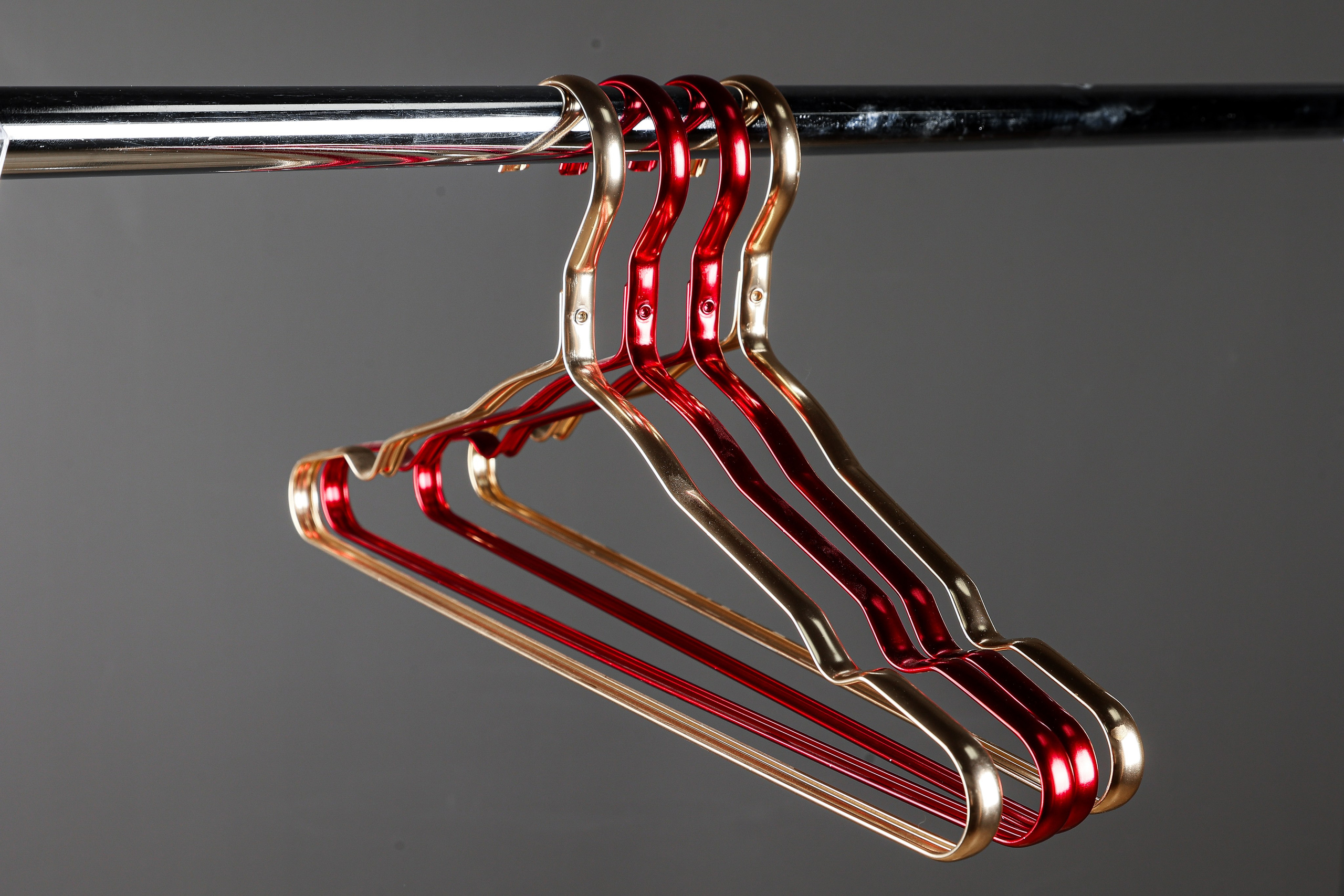 Вешалки.Подвесы